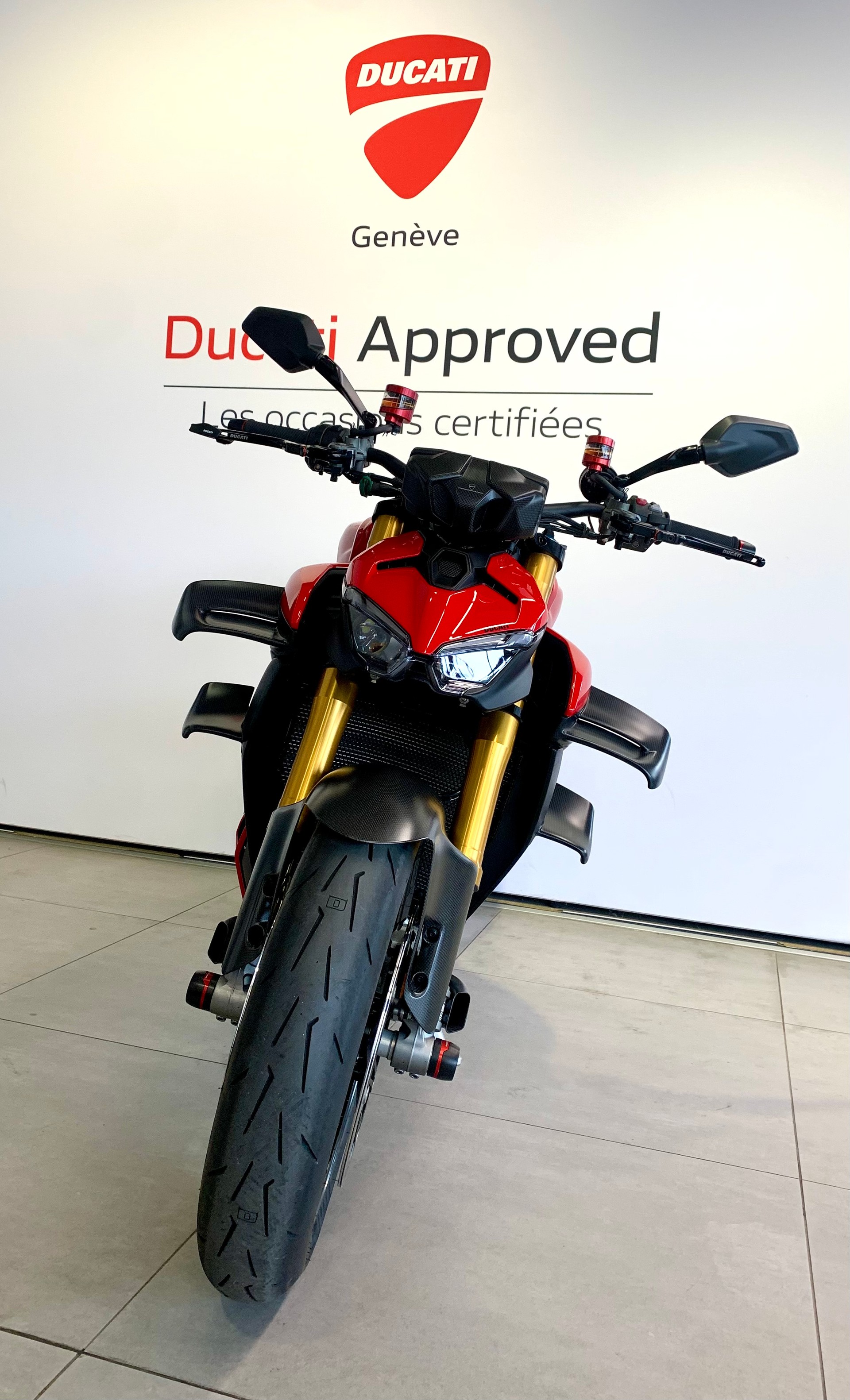 DUCATI Streetfighter V4 S-image-2
