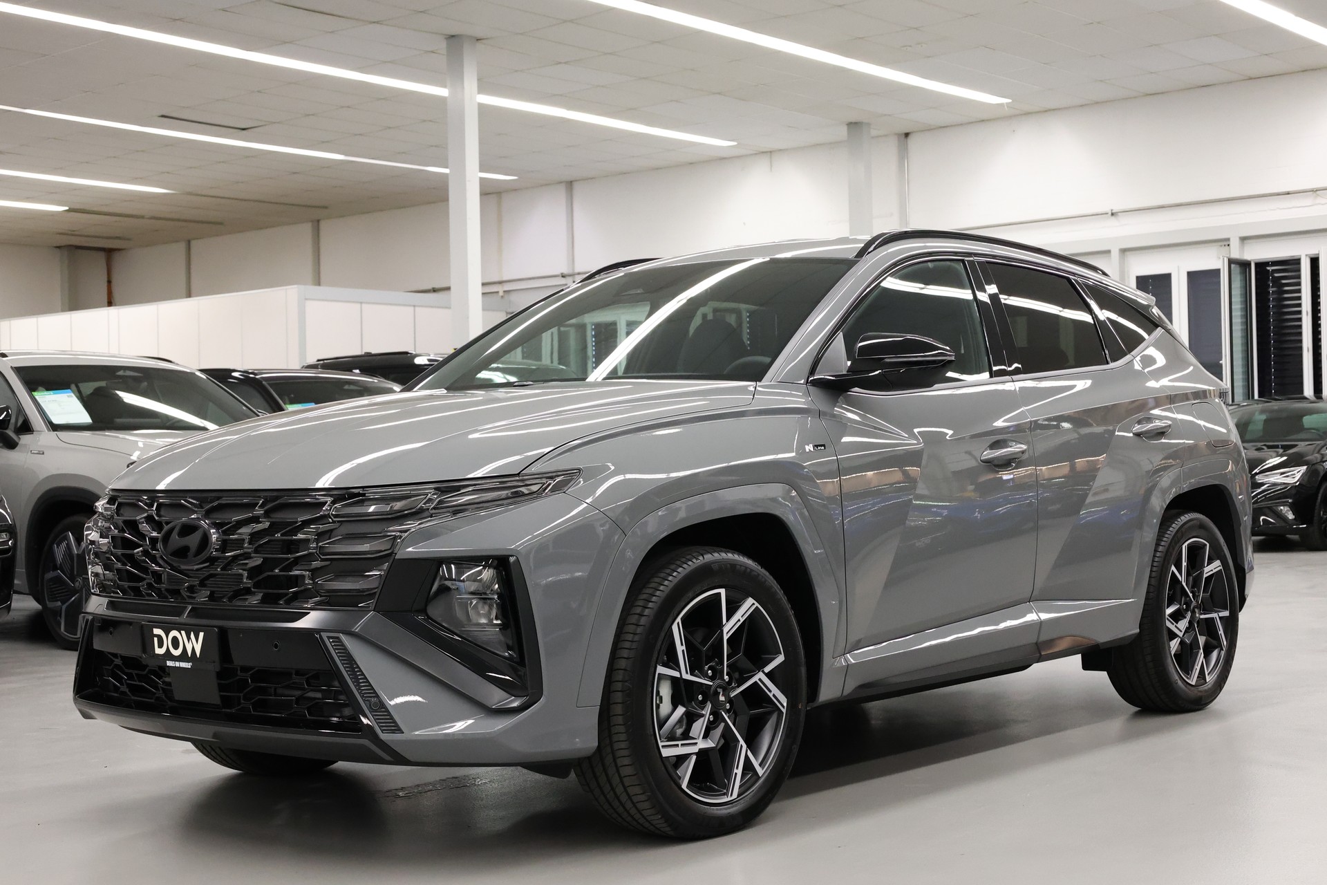 HYUNDAI Tucson 1.6 T-GDi PHEV N-Line 4WD-showroom-element-2