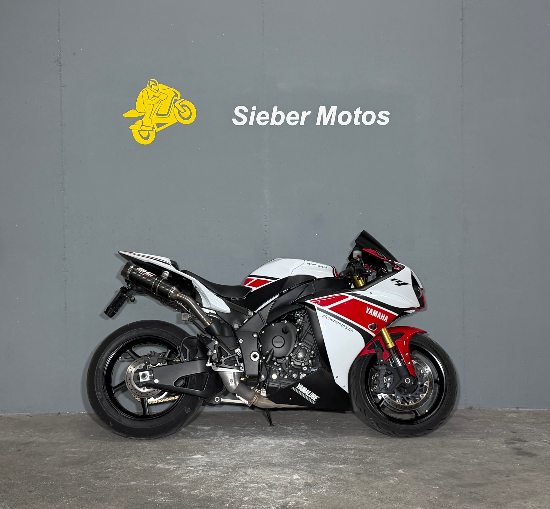 YAMAHA YZF-R1 50th Anniversary-image-0