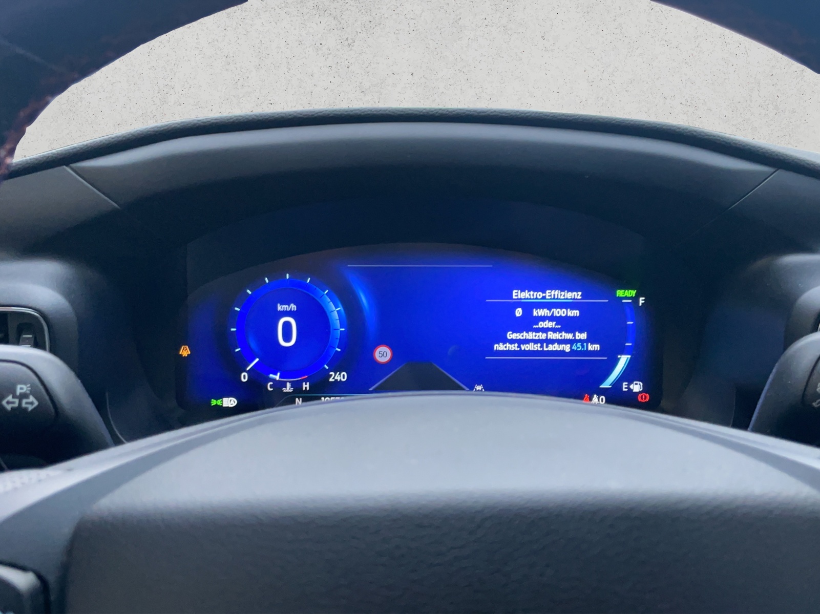 FORD Explorer 3.0 V6 Plug-in Hybrid ST-Line-image-9