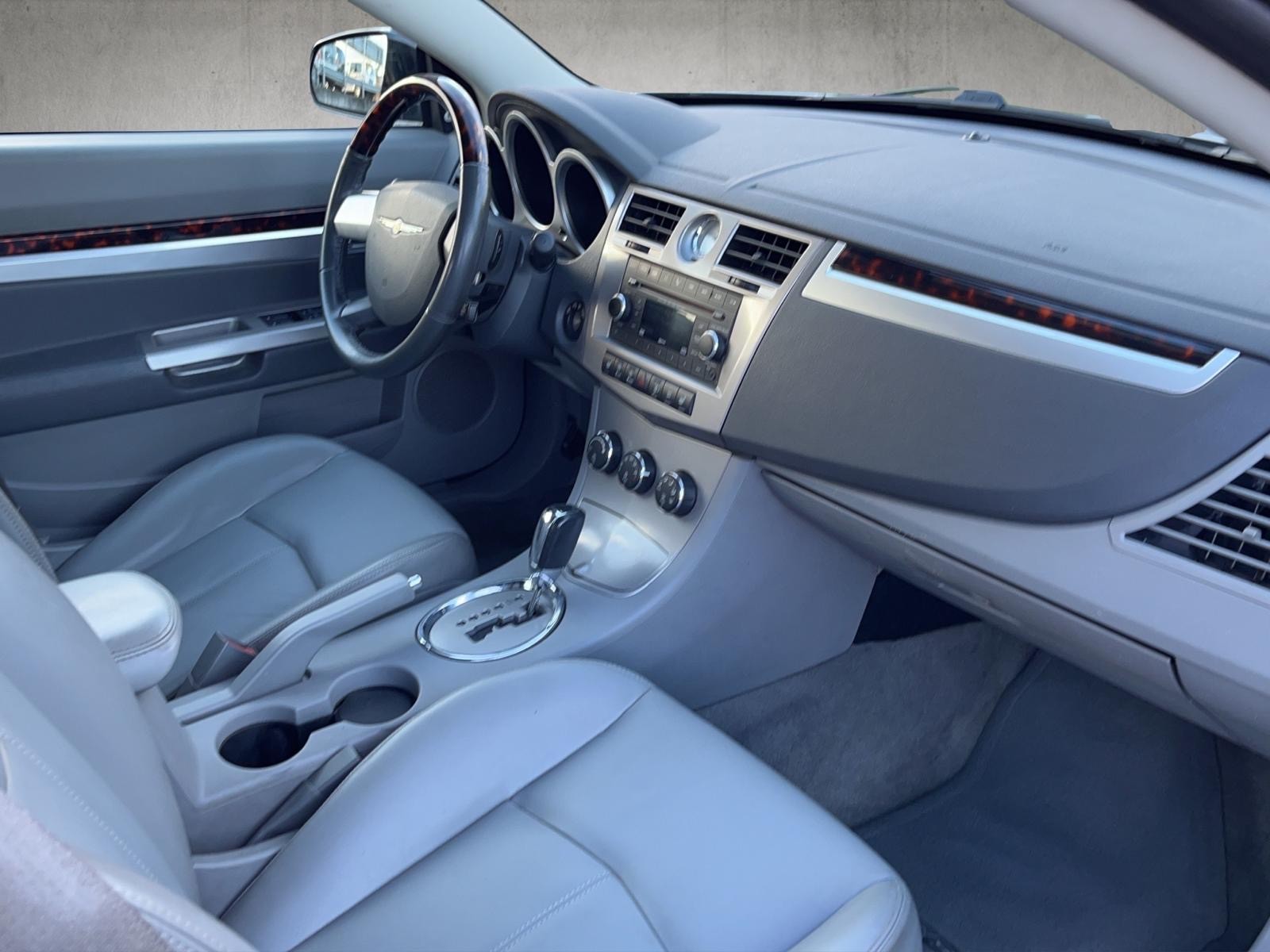 CHRYSLER Sebring 2.7 V6 Limited Automatic-image-11