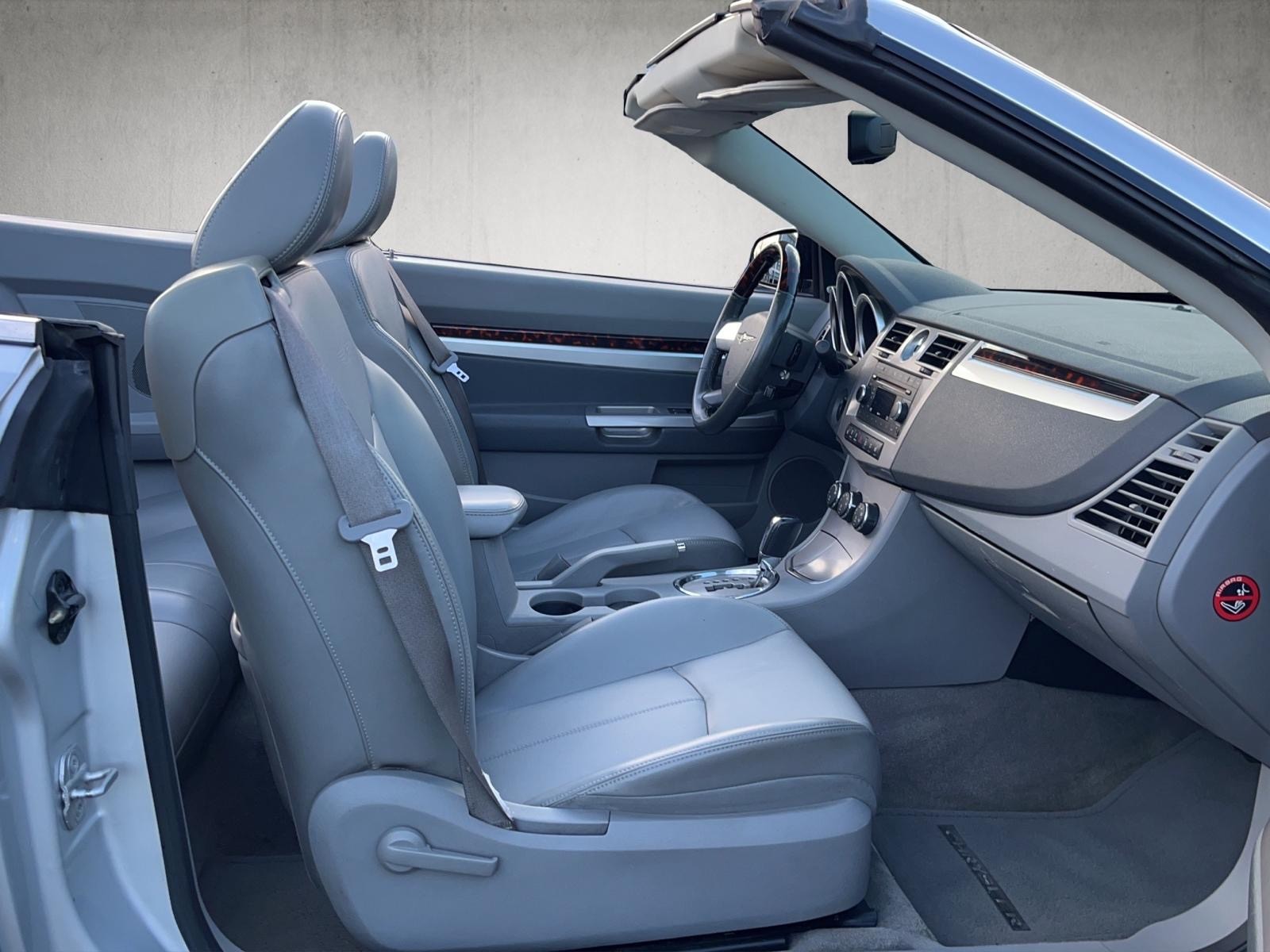 CHRYSLER Sebring 2.7 V6 Limited Automatic-image-12