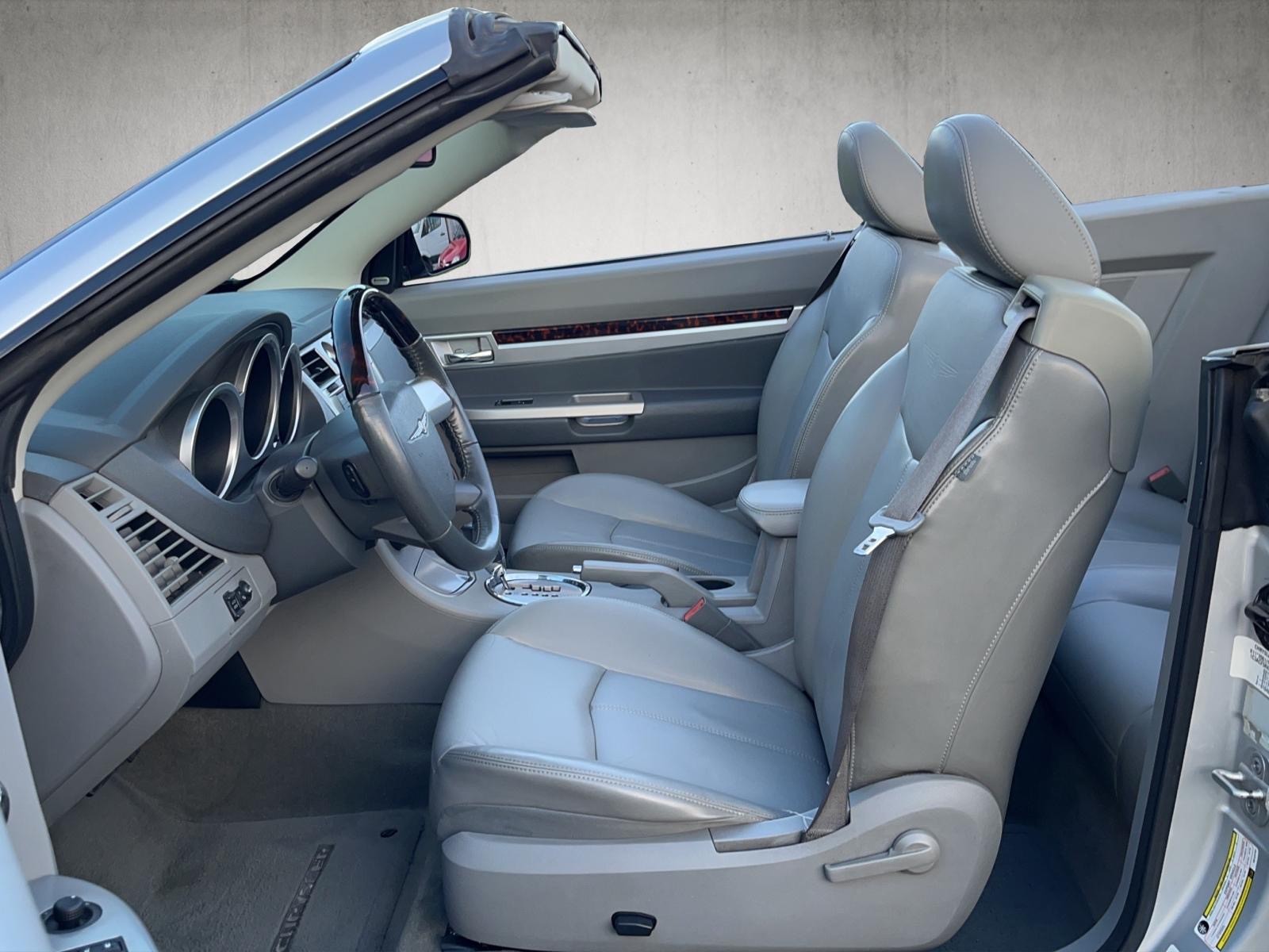 CHRYSLER Sebring 2.7 V6 Limited Automatic-image-13