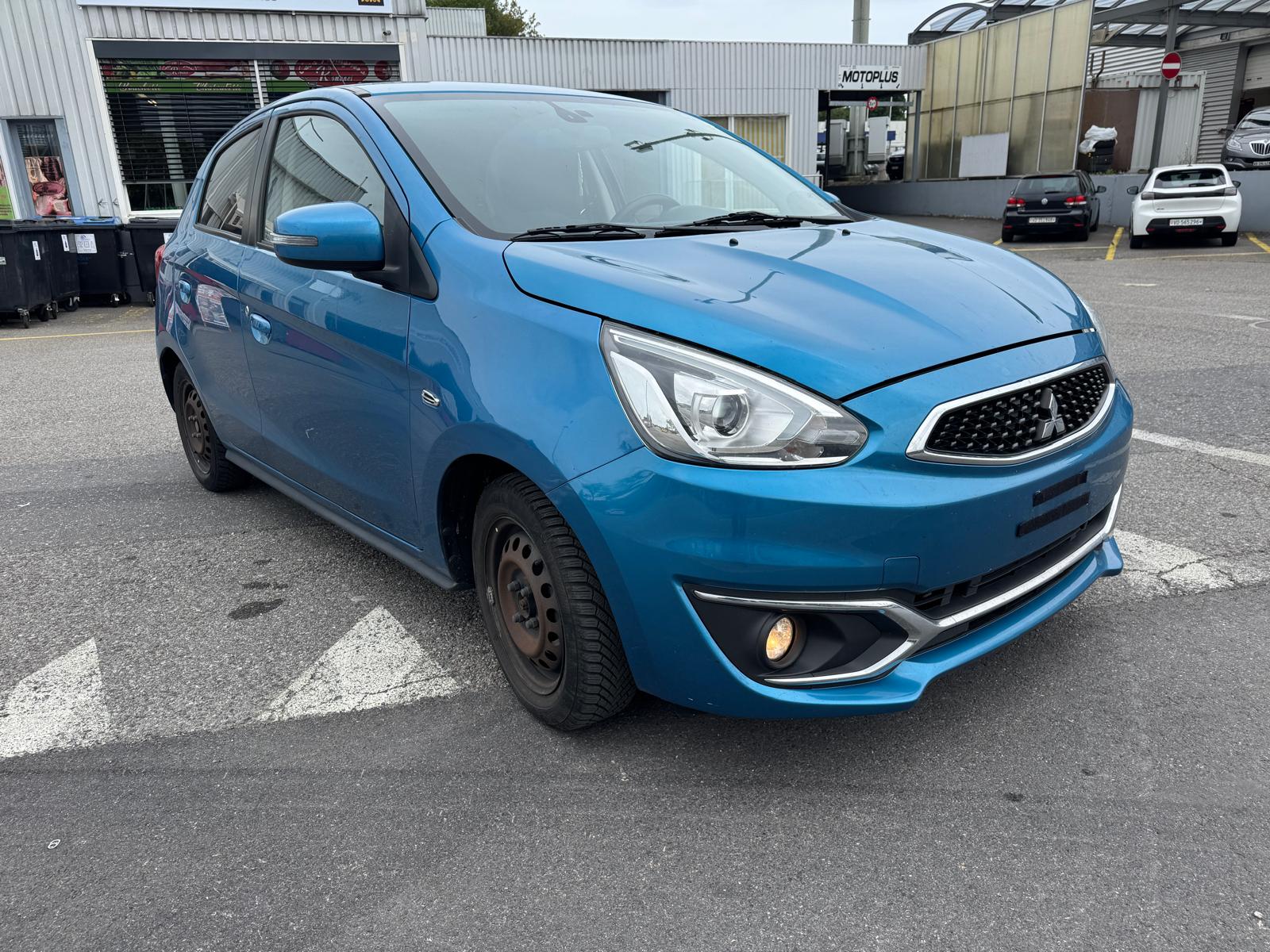 MITSUBISHI Space Star 1.2 Navigator Color Celebration CVT