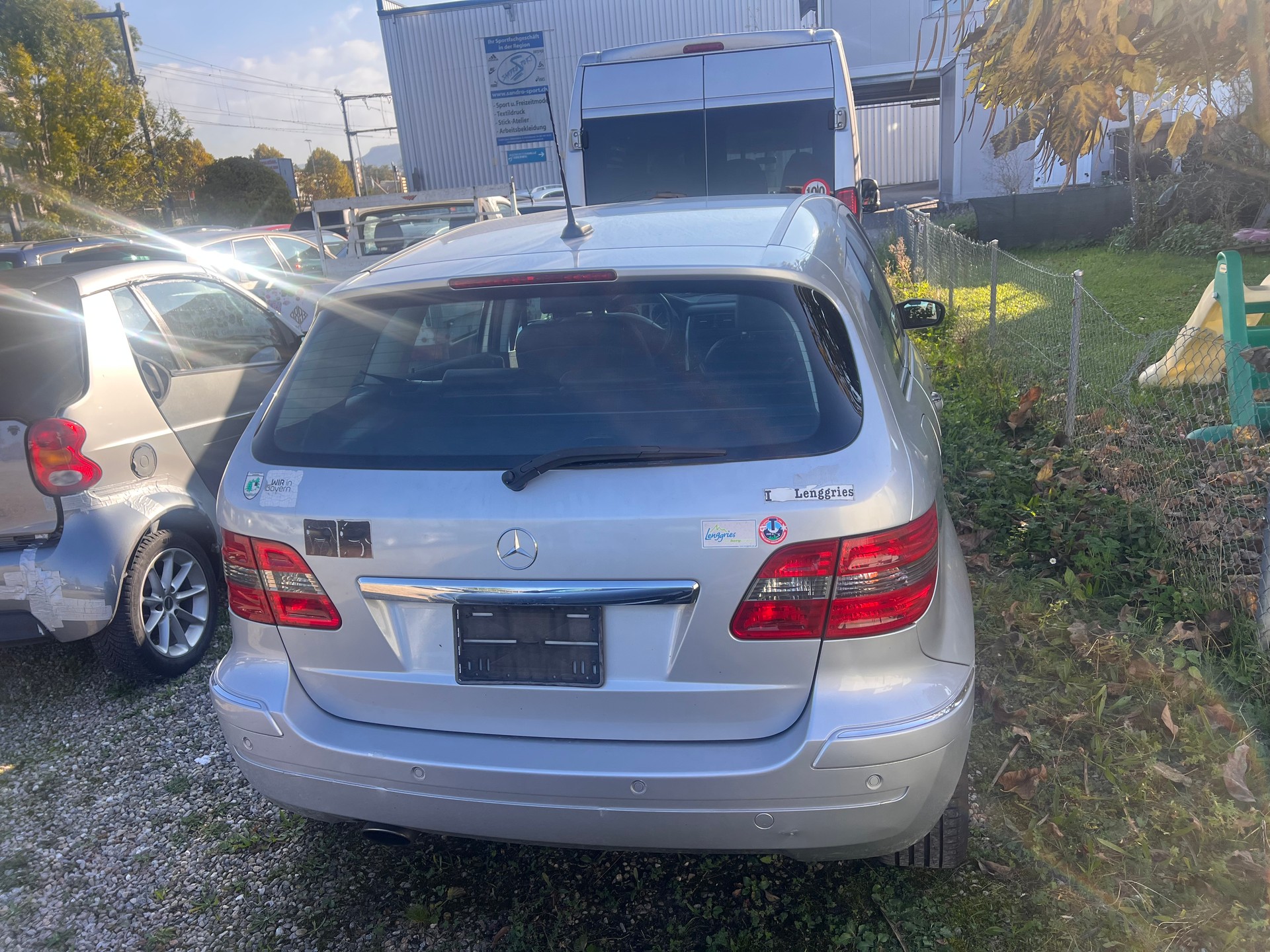 MERCEDES-BENZ B 200-image-2