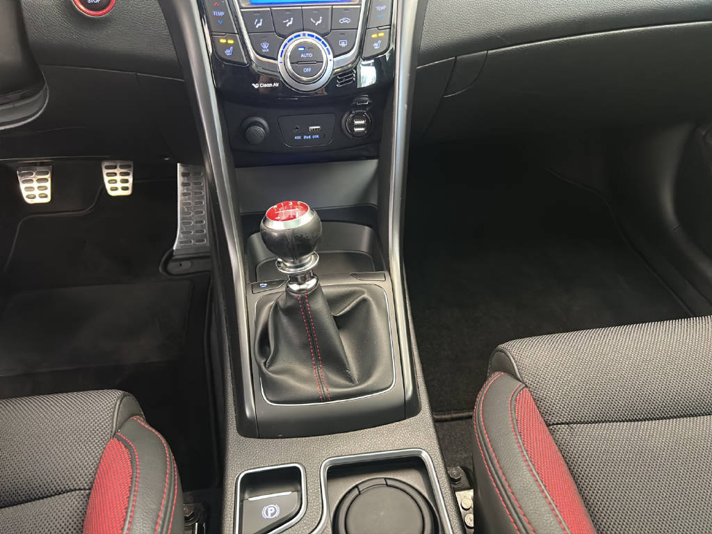 HYUNDAI i30 1.6 Turbo Vertex-image-7
