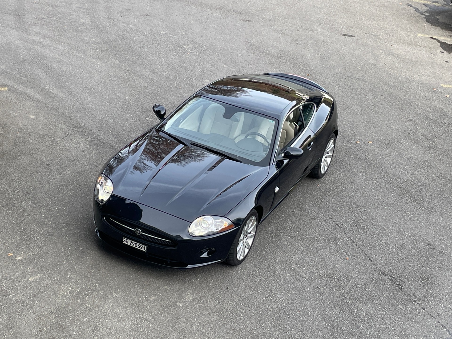 JAGUAR XK 4.2 V8 Automatic-image-13