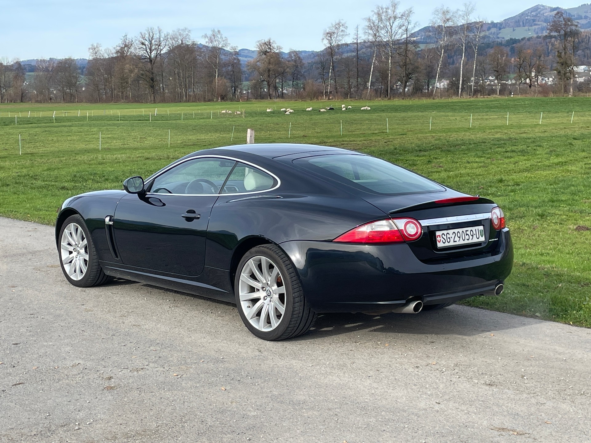 JAGUAR XK 4.2 V8 Automatic-image-5