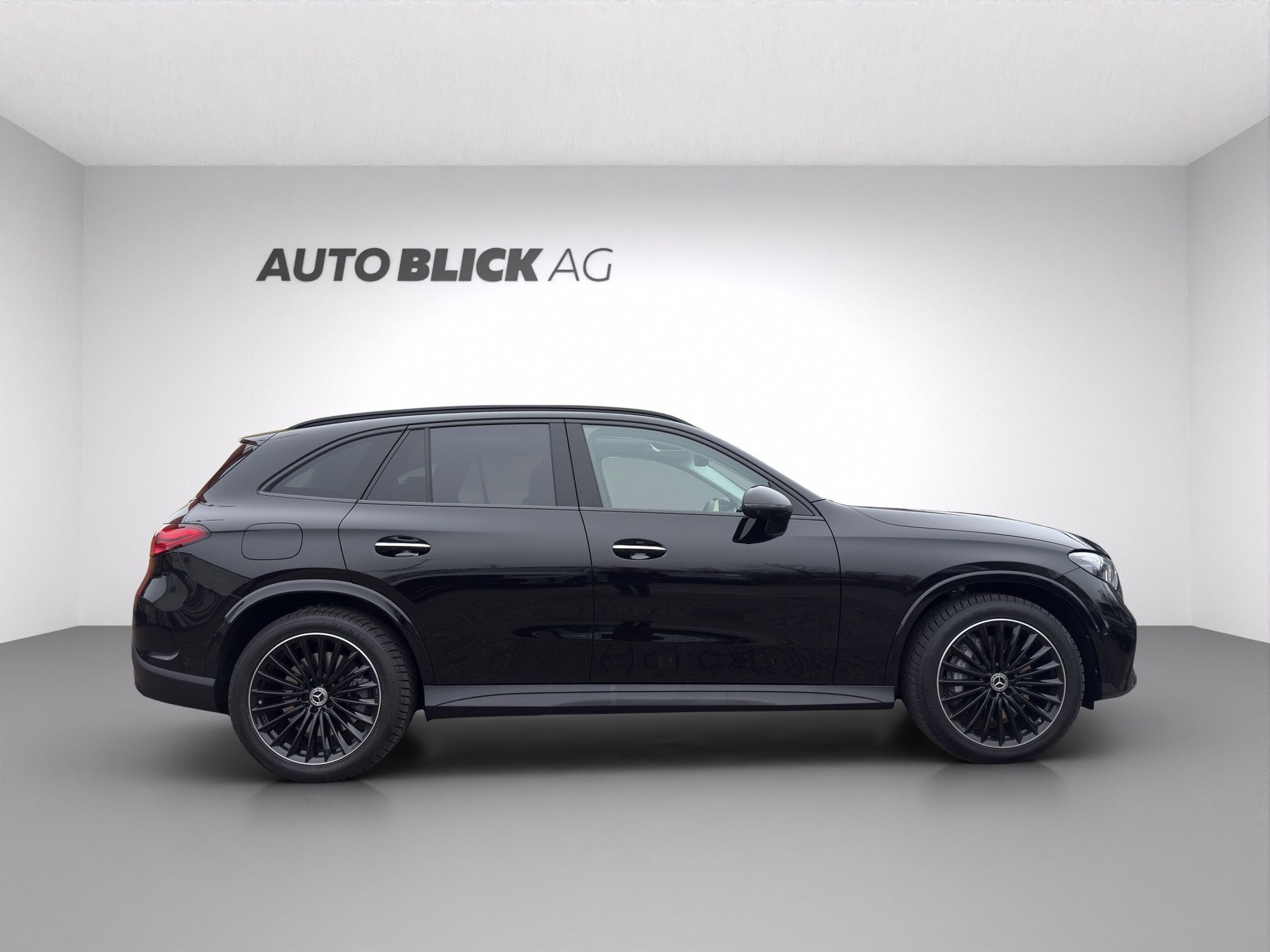 MERCEDES-BENZ GLC 450d AMG 4Matic 9G-Tronic-image-4