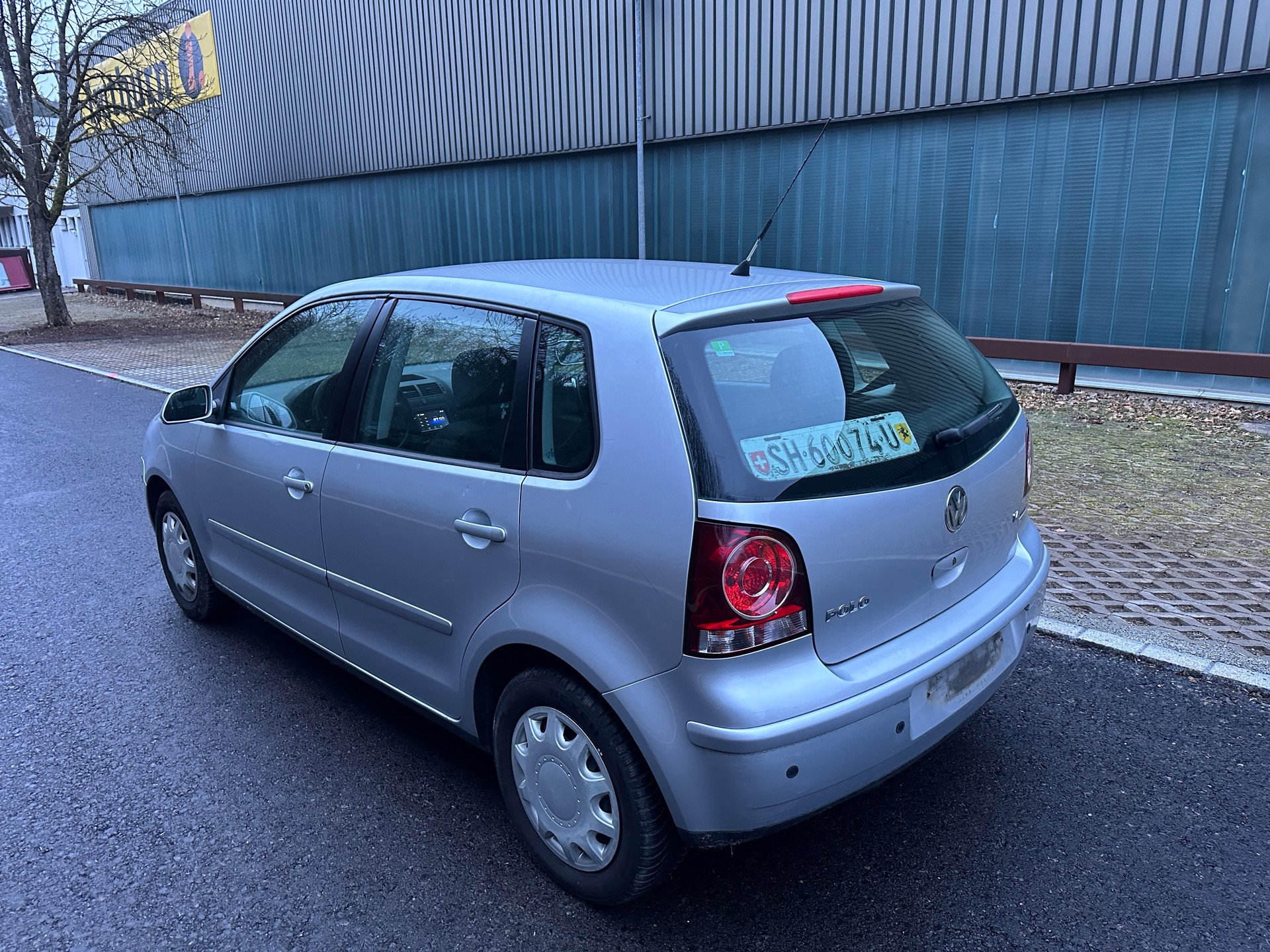 VW Polo 1.4 16V Comfortline-image-6
