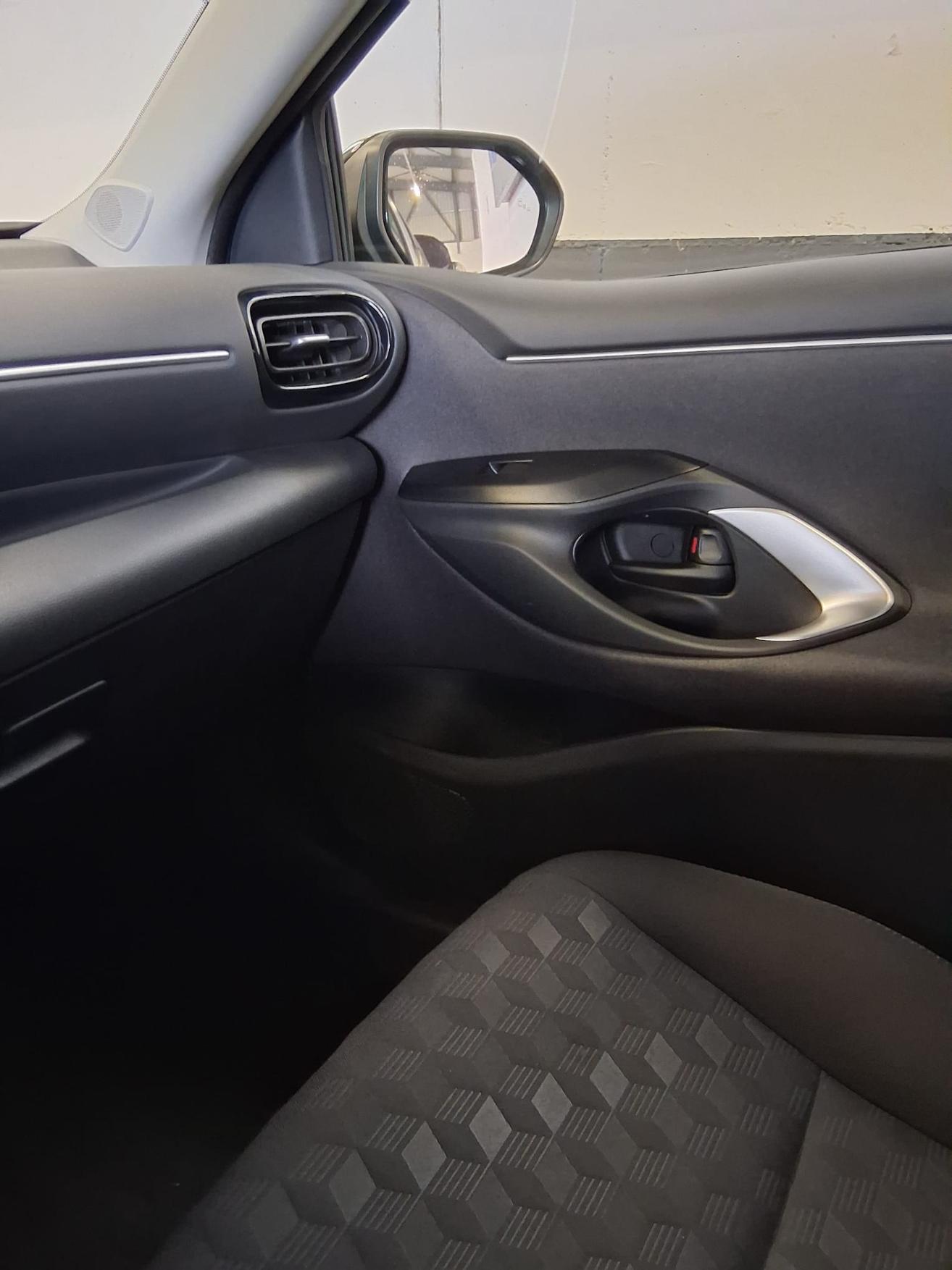 MAZDA 2 1.5 Hybrid Exclusive-Line-image-21