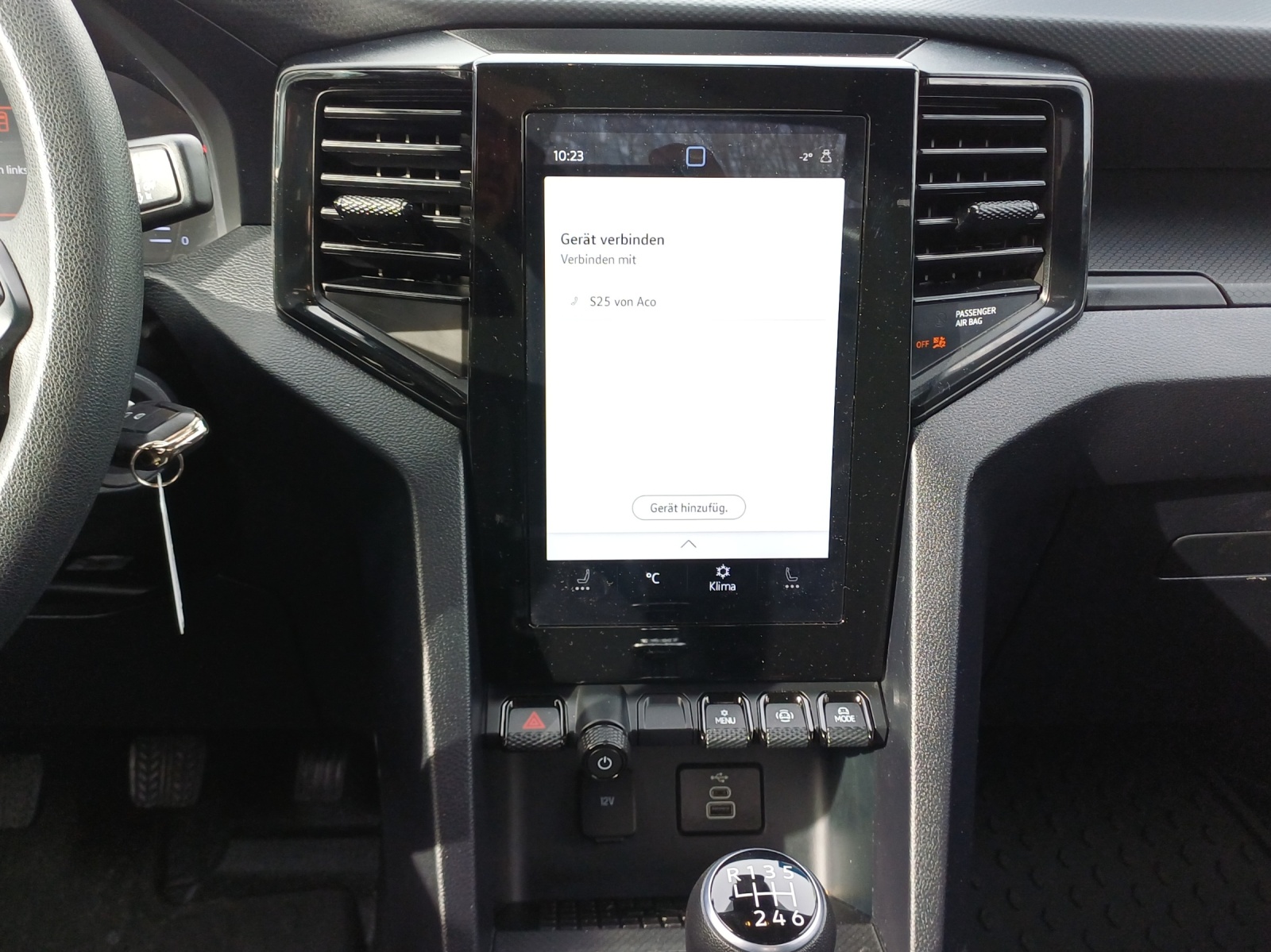 VW Amarok 2.0TDI Basic-image-10