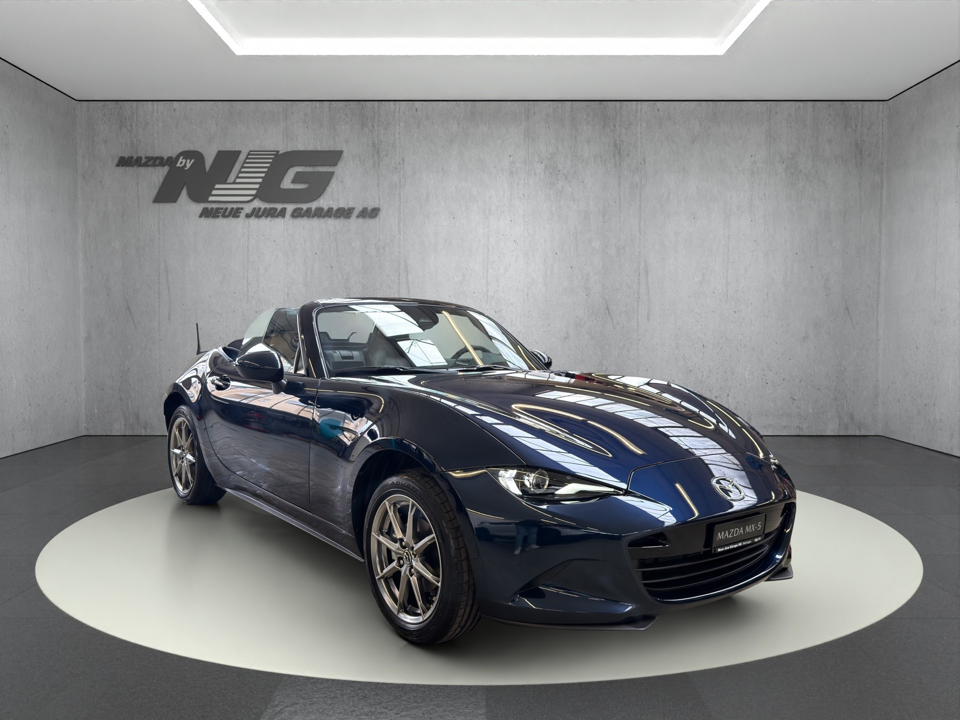 MAZDA MX-5 Skyactiv-G 132 Exclusive-line