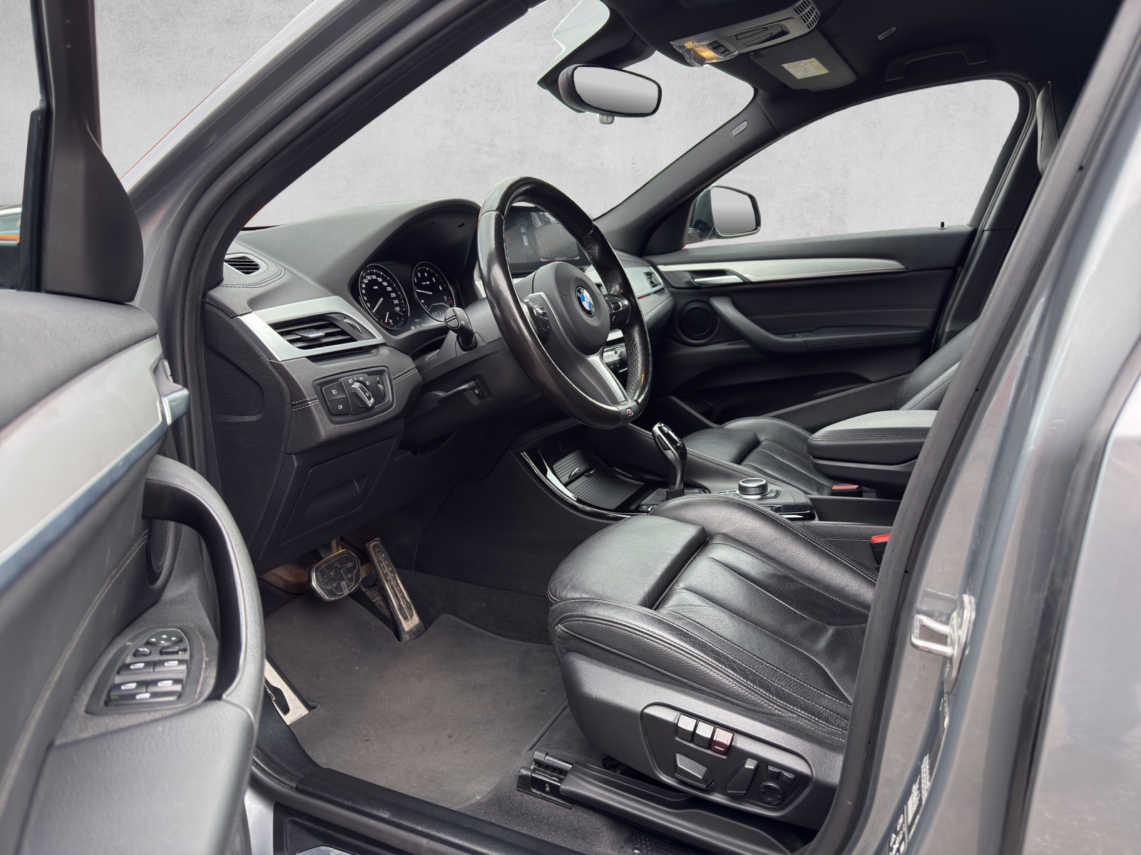 BMW X2 xDrive 20i M Sport-image-8
