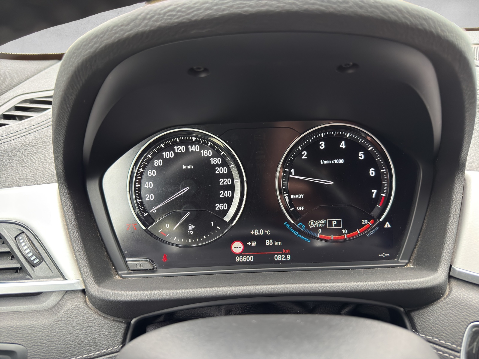 BMW X2 xDrive 20i M Sport-image-11
