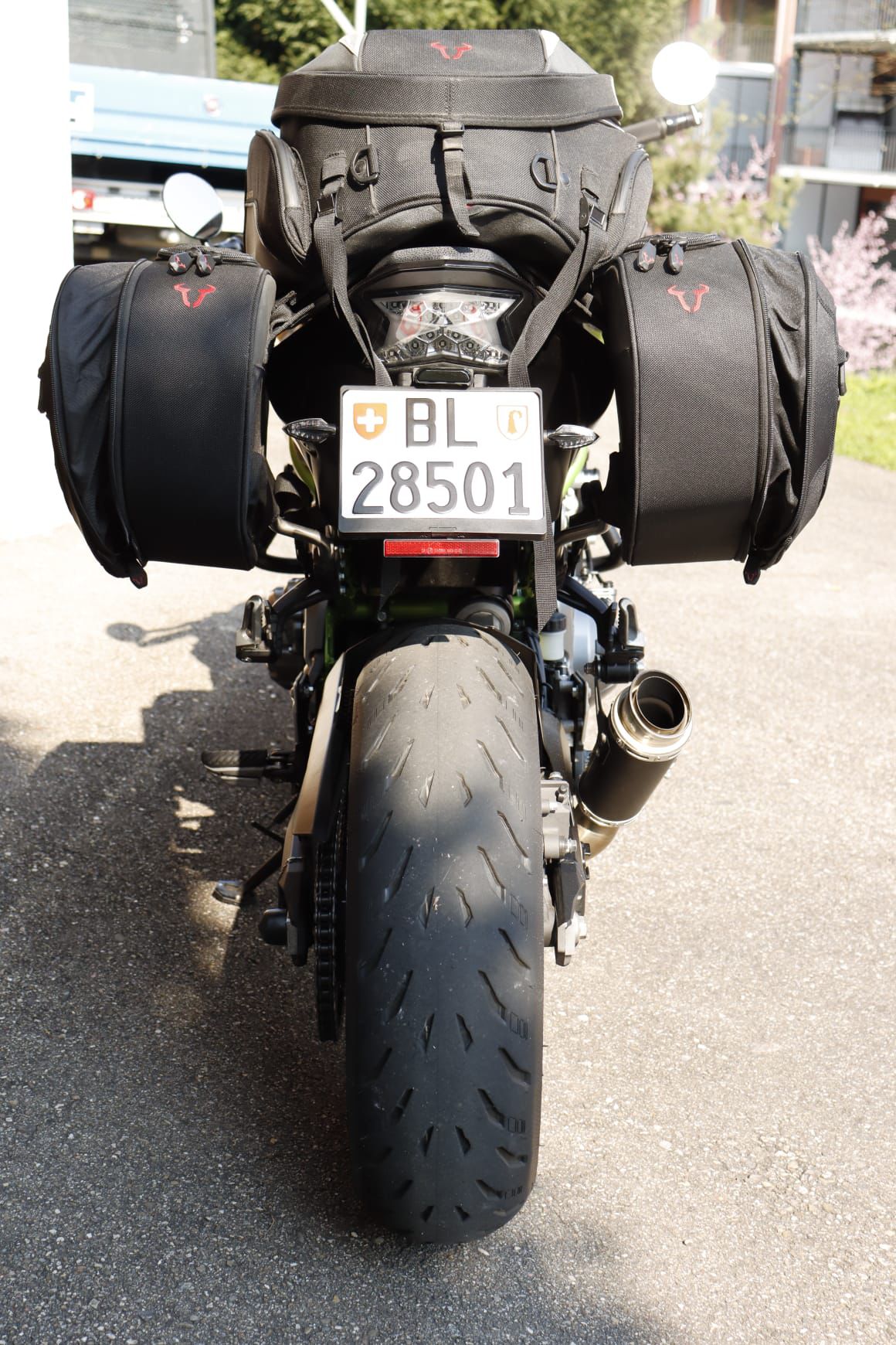 KAWASAKI Z 900-image-8