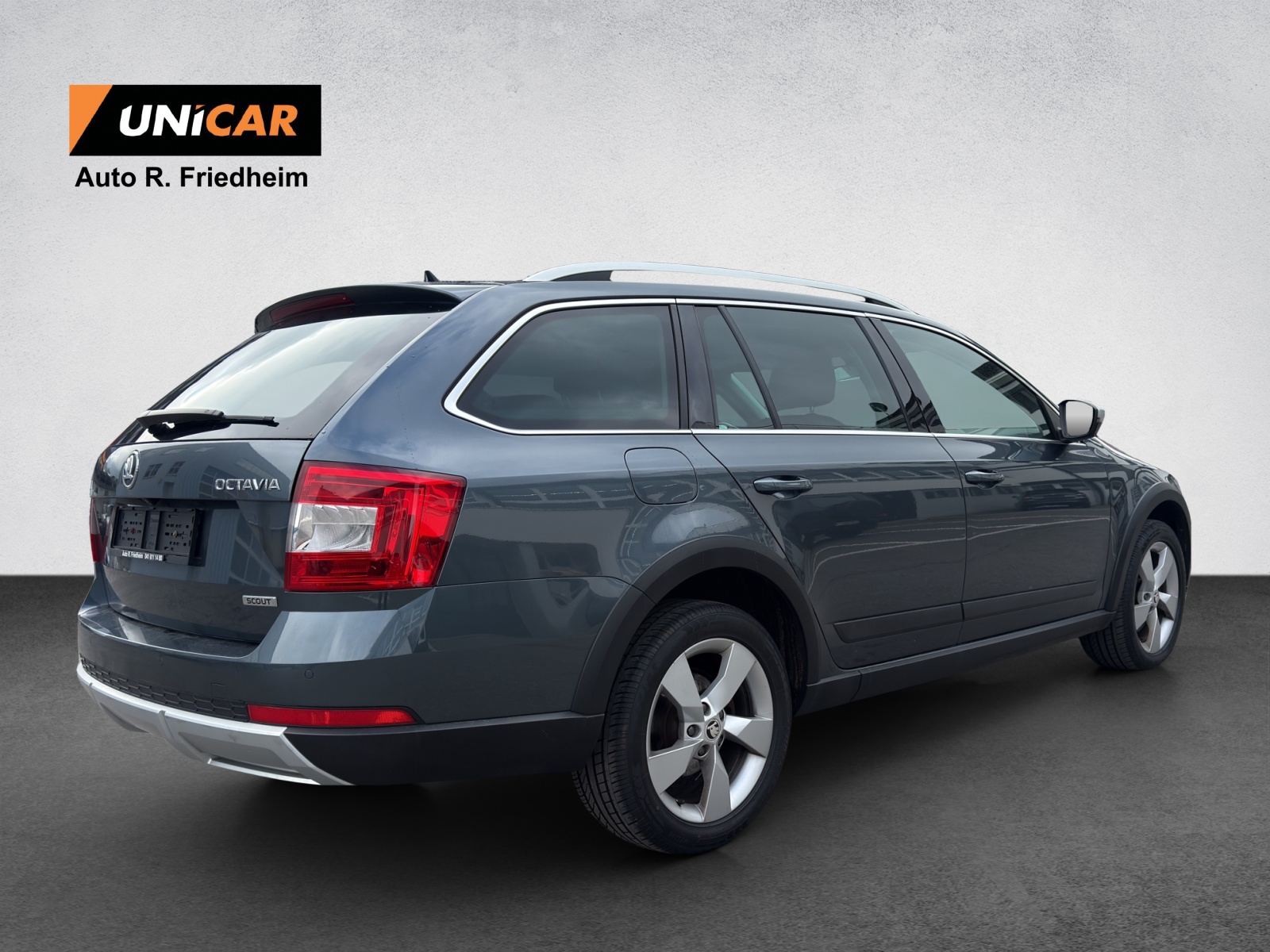 SKODA Octavia Combi 2.0 TDI Scout 4x4 DSG-image-6