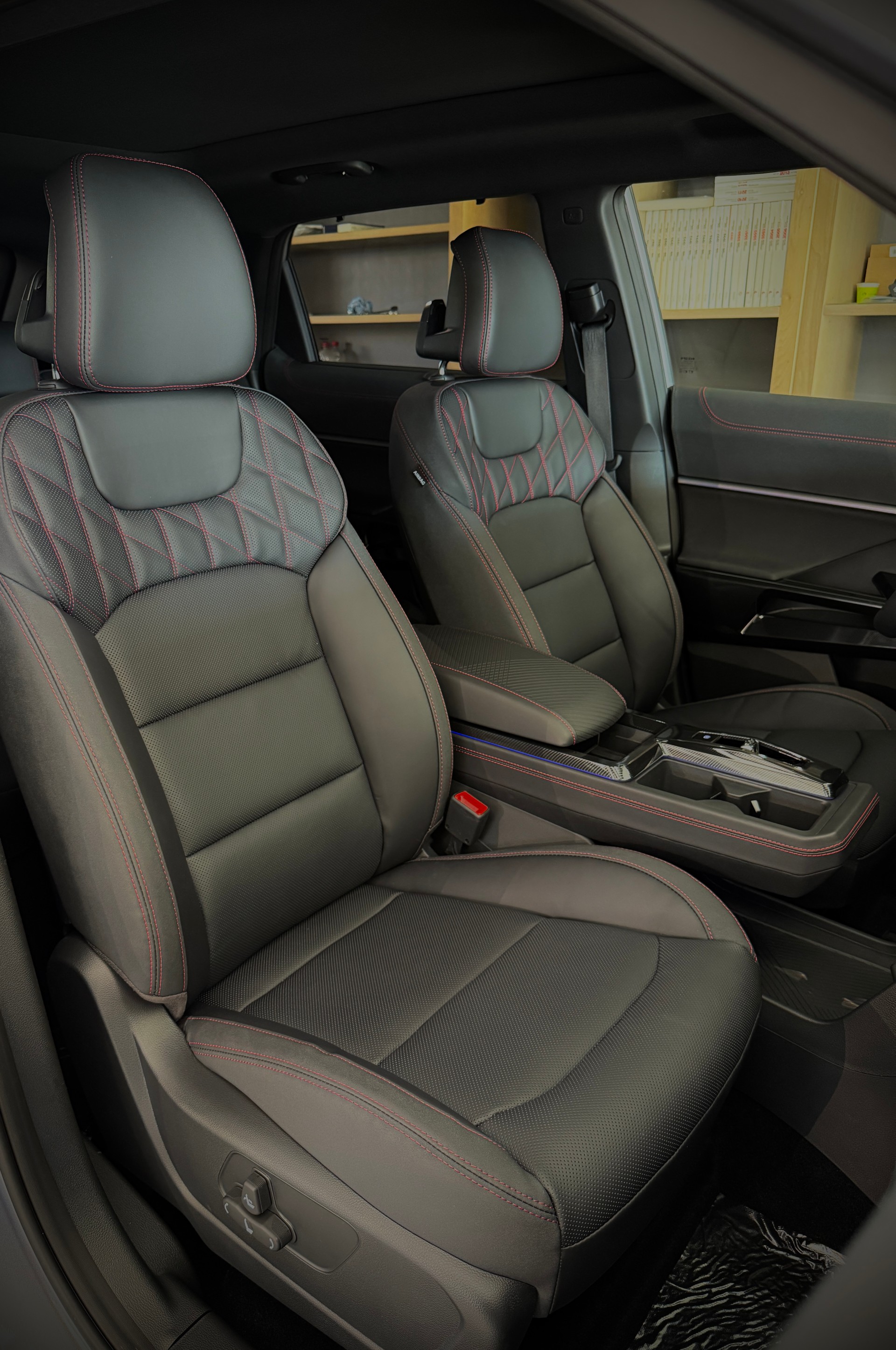 KGM-SsangYong Actyon 1.5 T GDI Titanium 4WD Automat-image-12