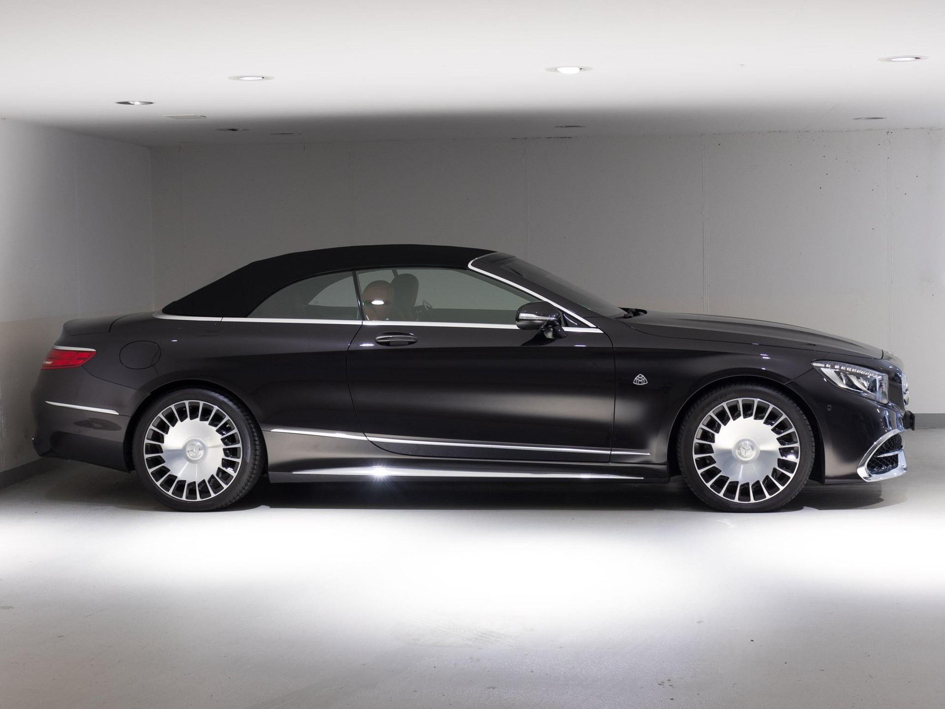 MERCEDES-BENZ S 650 Maybach Cabriolet-image-2
