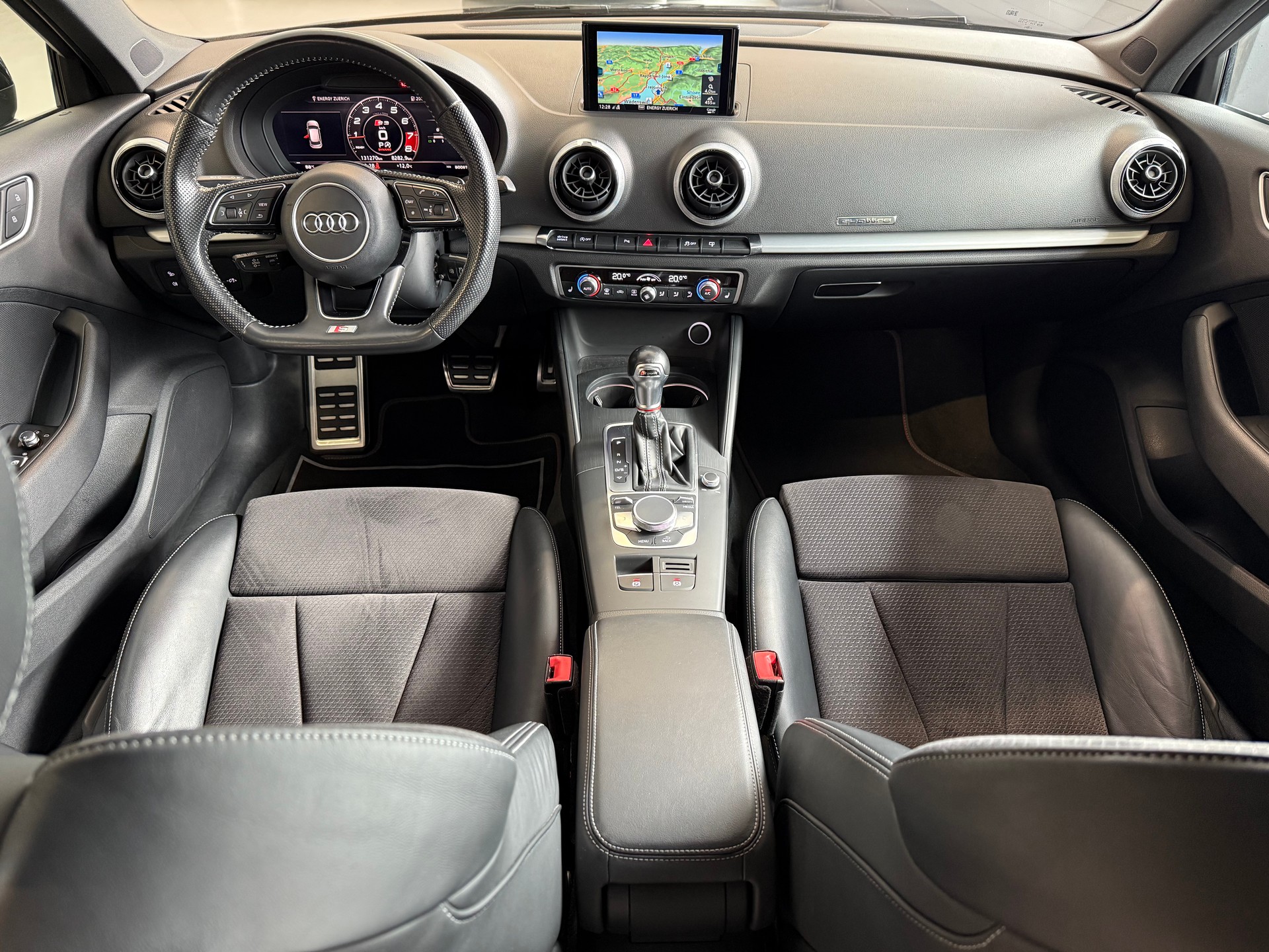 AUDI S3 Sportback 2.0 TFSI quattro S-tronic-image-17