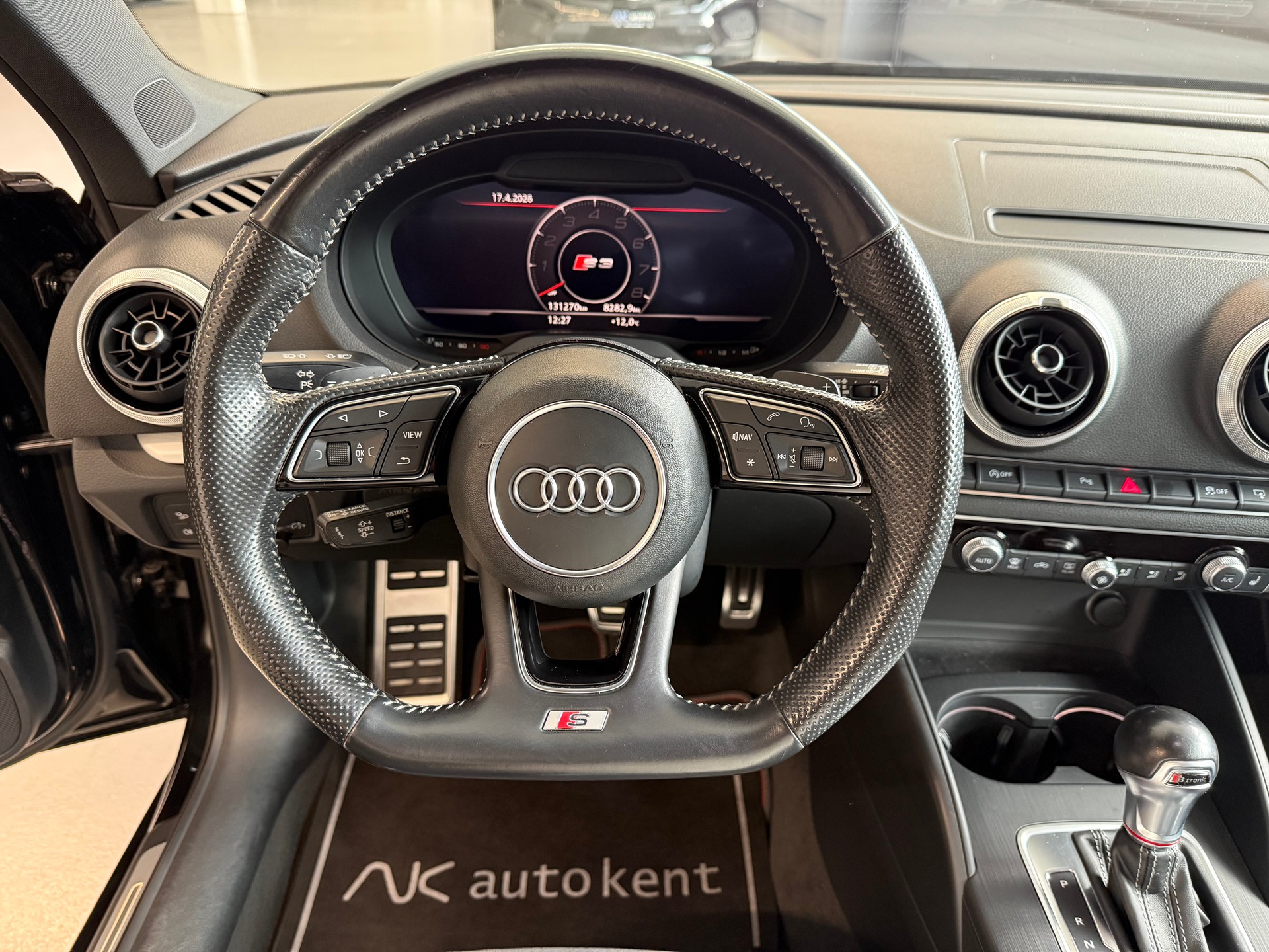 AUDI S3 Sportback 2.0 TFSI quattro S-tronic-image-7