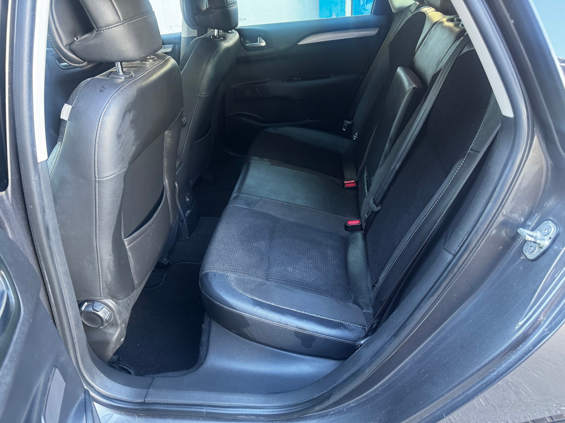 CITROEN C4 1.2 Pure Tech Shine Automatic-image-7