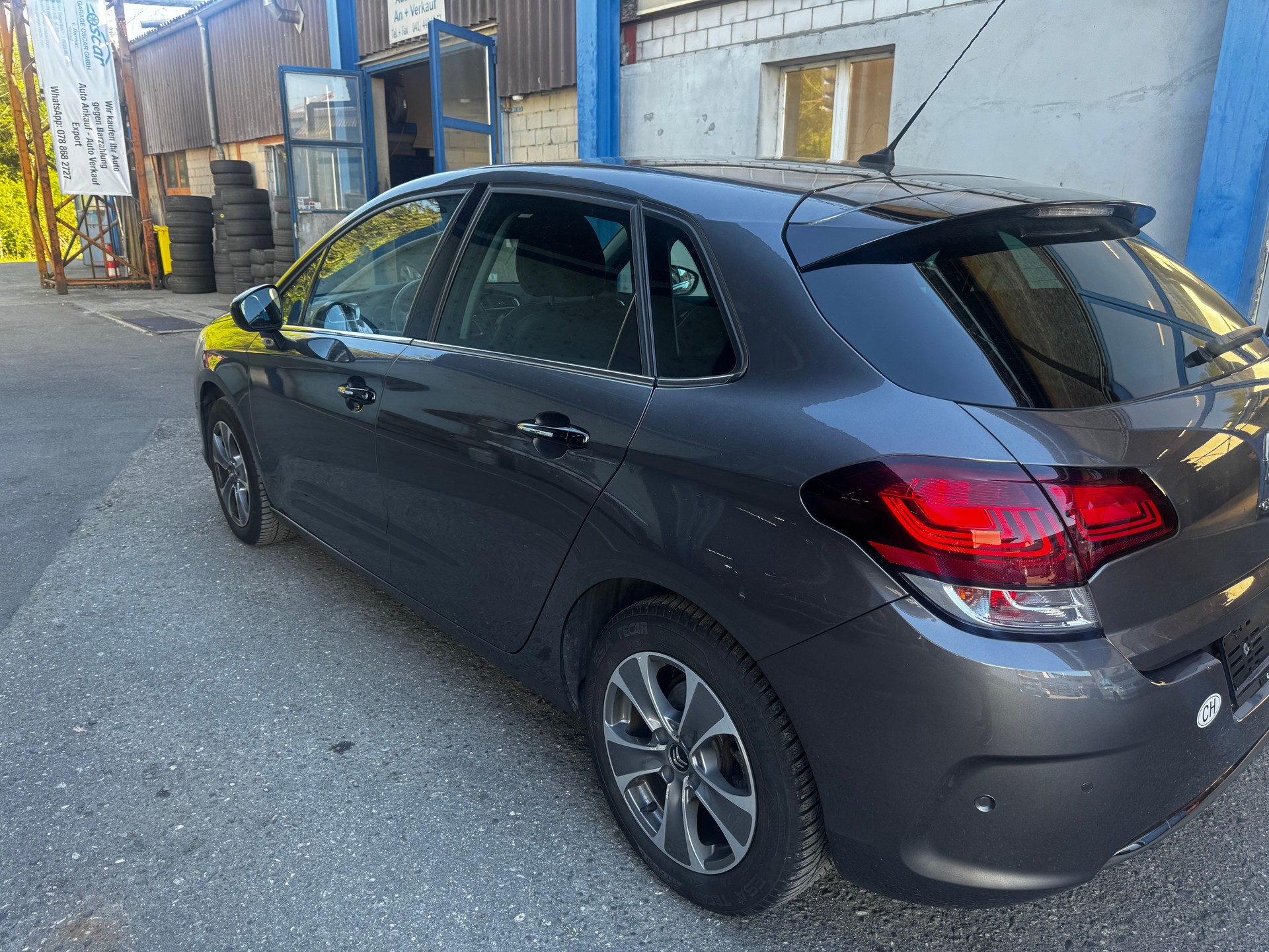 CITROEN C4 1.2 Pure Tech Shine Automatic-image-15