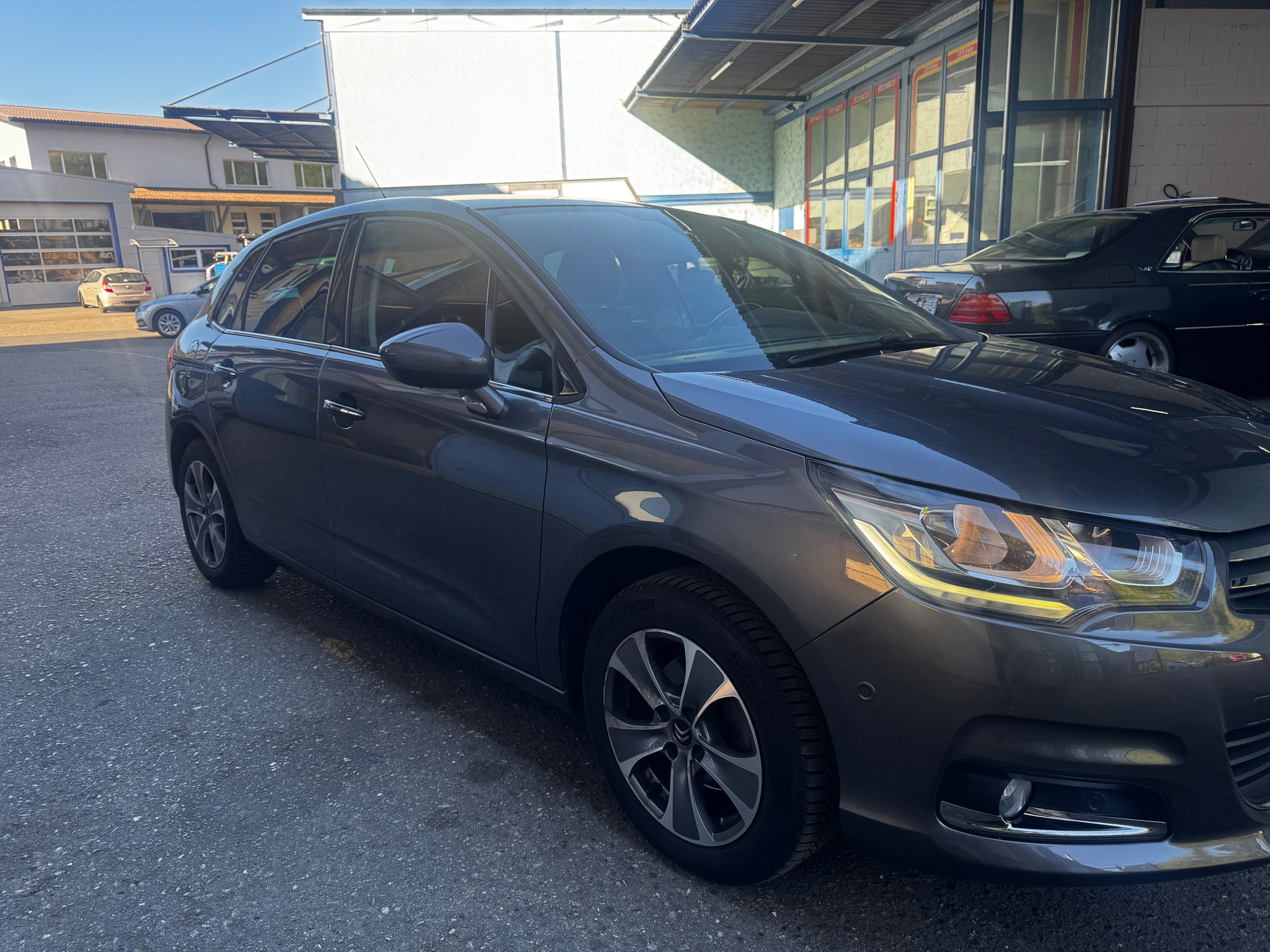 CITROEN C4 1.2 Pure Tech Shine Automatic-image-13