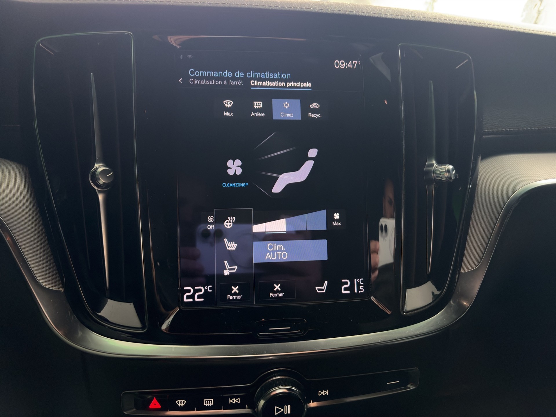 VOLVO V60 T8 eAWD Twin Engine R-Design Geartronic-image-12