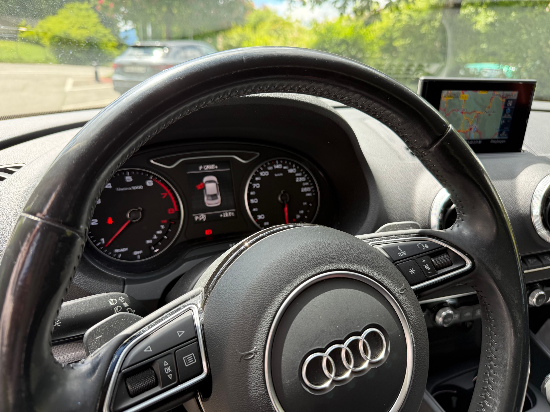 AUDI A3 Limousine 1.4 TFSI Ambition S-tronic-image-7