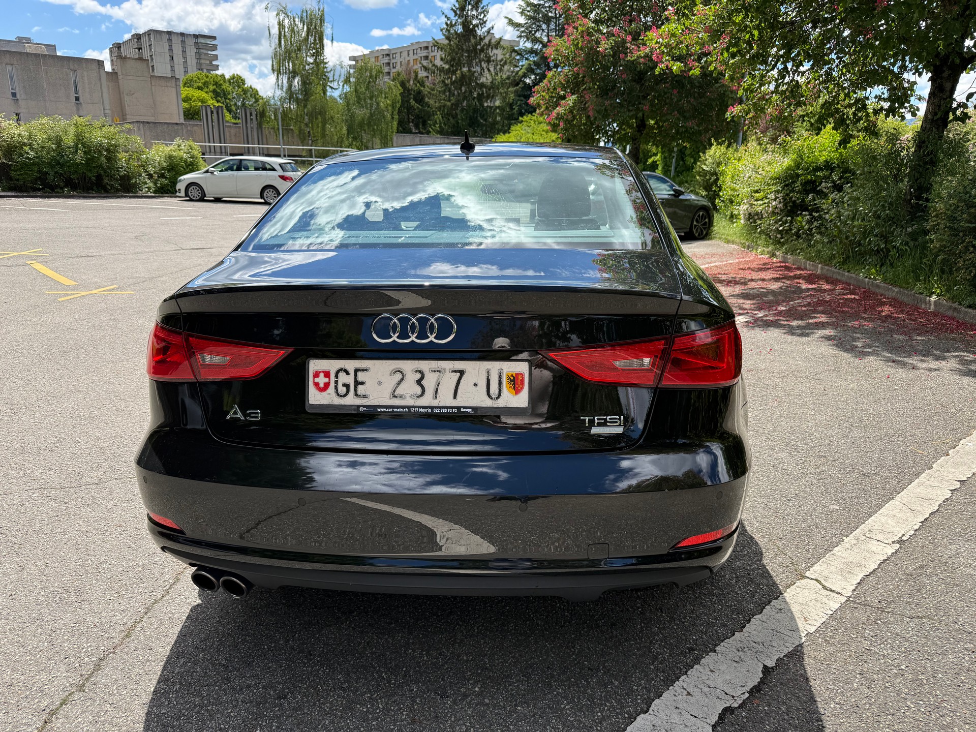AUDI A3 Limousine 1.4 TFSI Ambition S-tronic-image-13