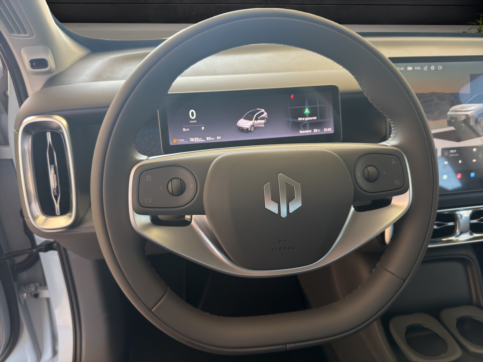 LEAPMOTOR B10 1.5 Hybrid EV-image-10