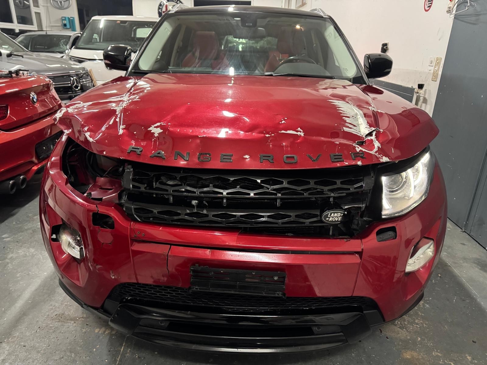 LAND ROVER Range Rover Evoque 2.2 SD4 Dynamic AT6-image-6