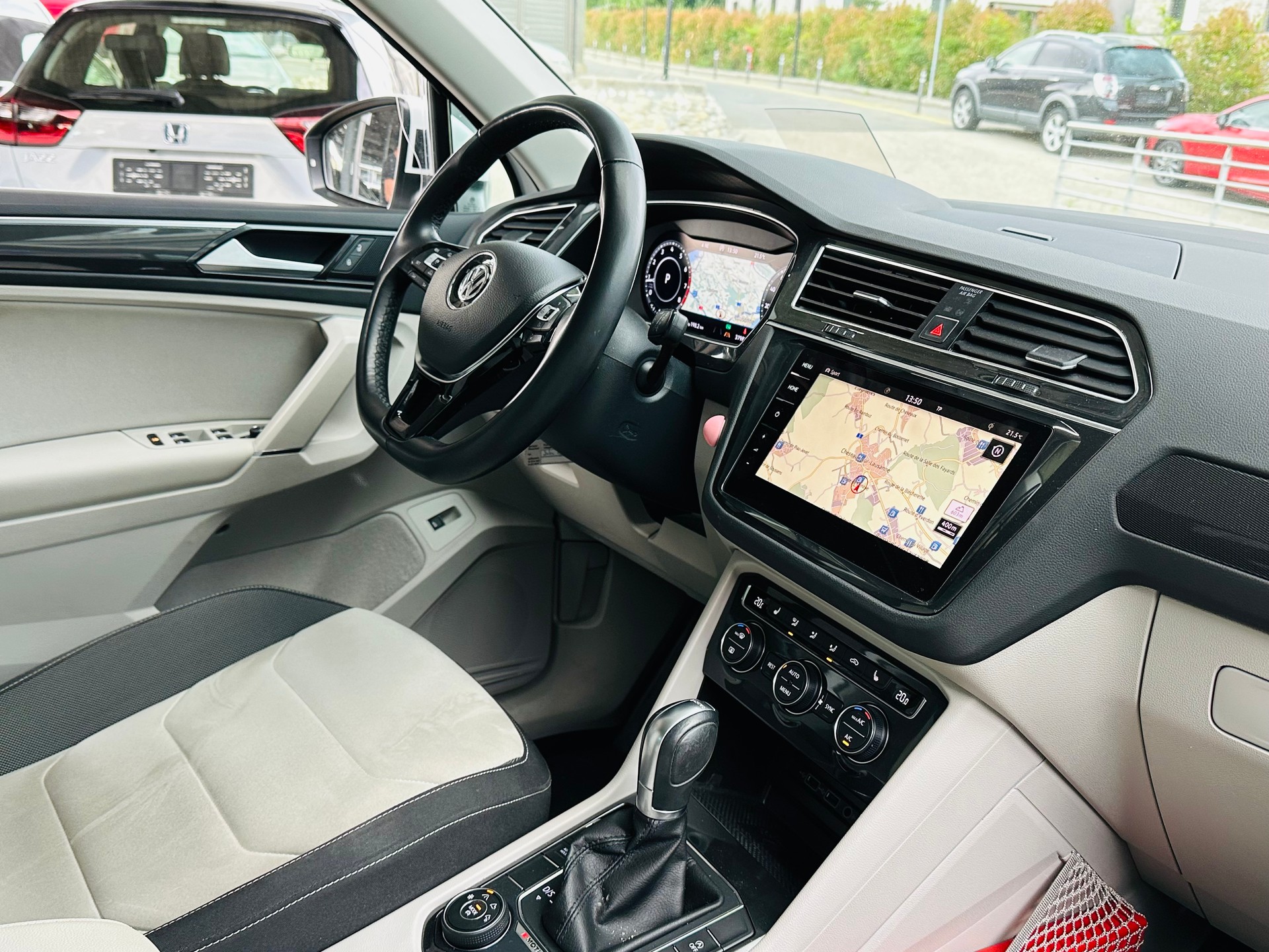 VW Tiguan 2.0TSI Highline 4Motion DSG-image-18