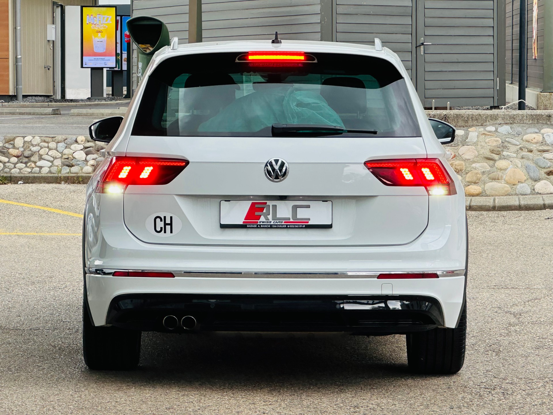 VW Tiguan 2.0TSI Highline 4Motion DSG-image-11
