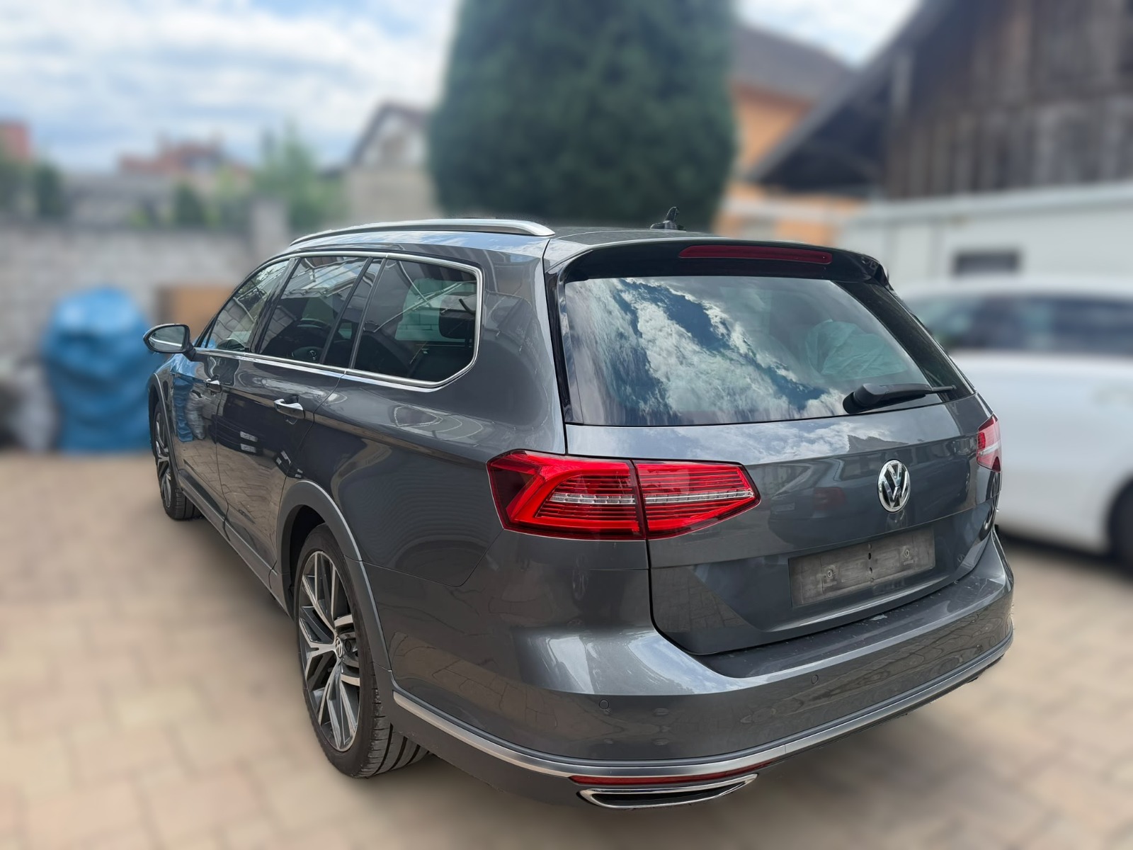 VW Passat Alltrack 2.0 TDI BMT 4Motion DSG-showroom-element-3