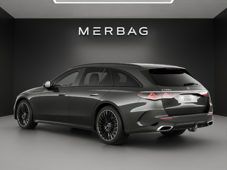 MERCEDES-BENZ E 220 d T 4Matic 9G-Tronic-image-2