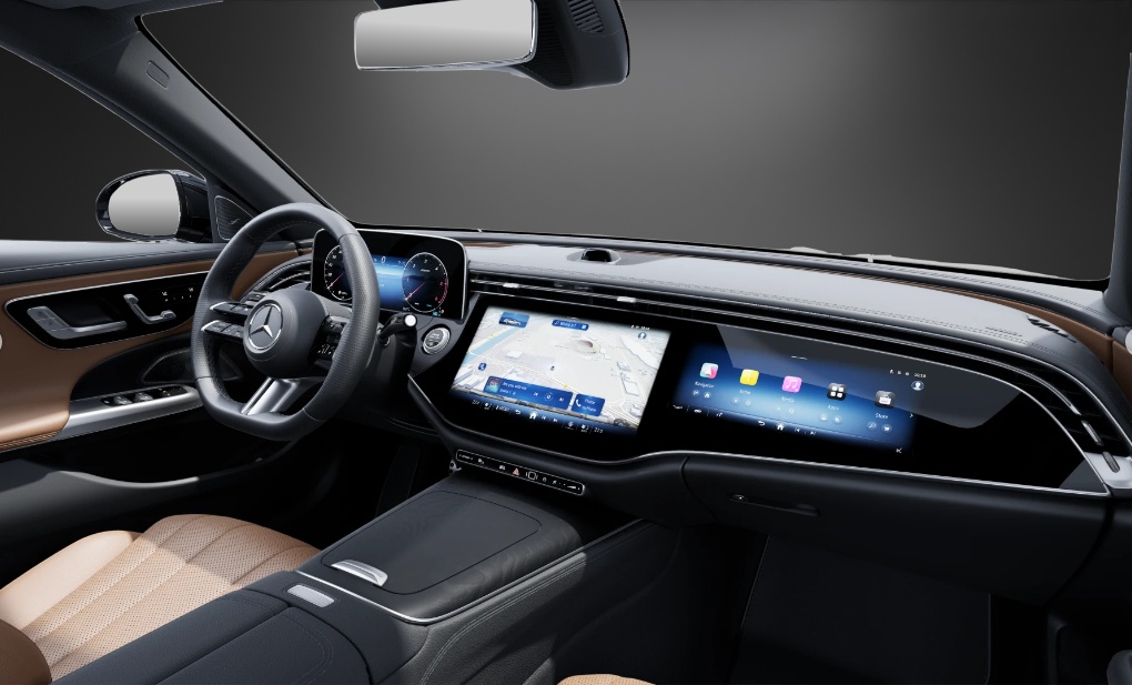MERCEDES-BENZ E 220 d T 4Matic 9G-Tronic-image-6