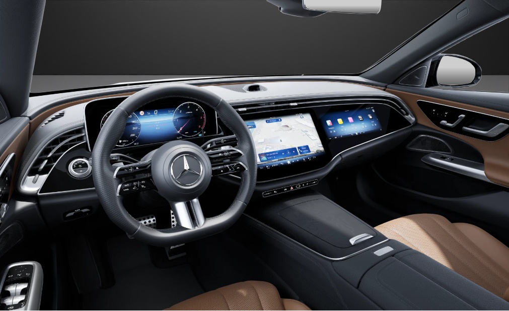 MERCEDES-BENZ E 220 d T 4Matic 9G-Tronic-image-4