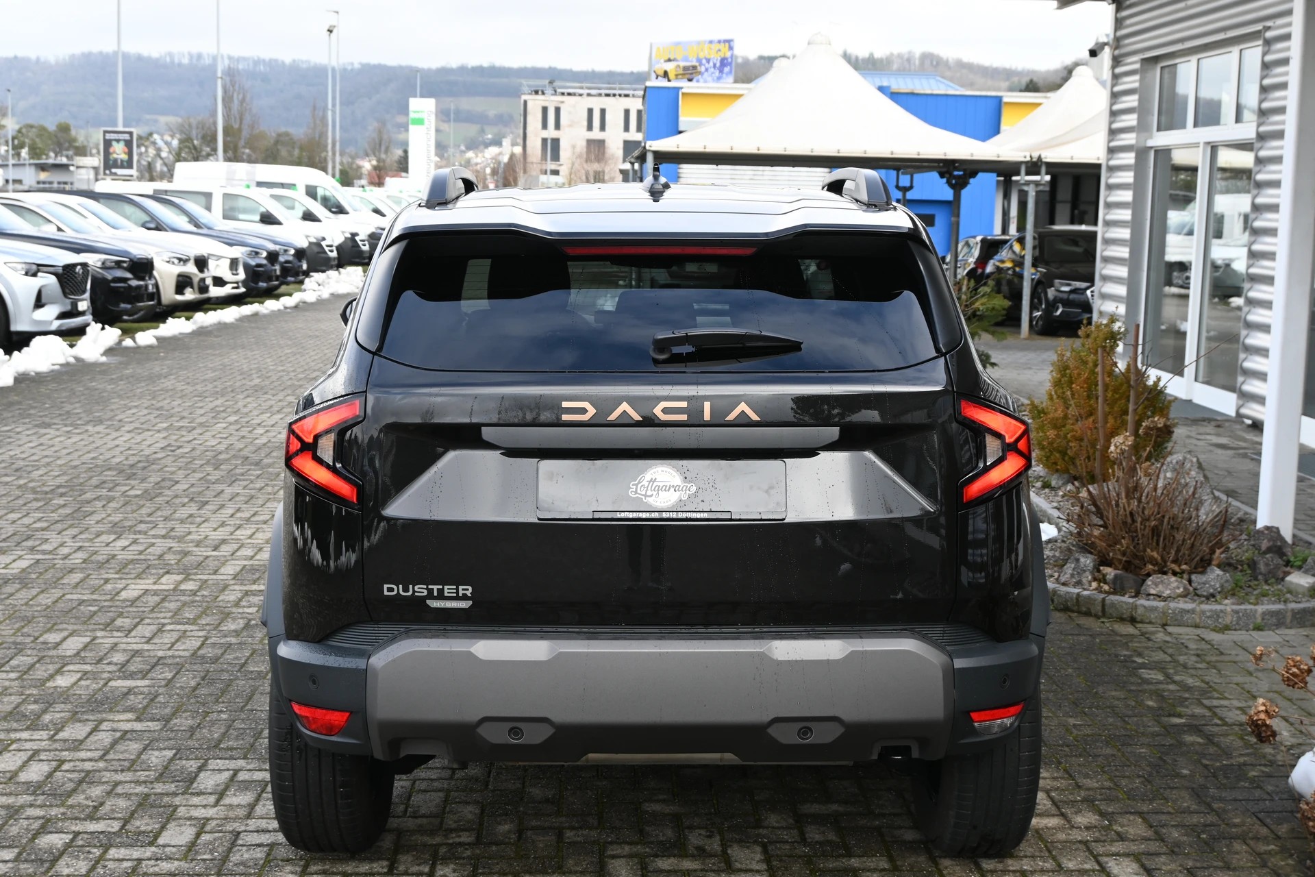 DACIA Duster 1.6 HEV 140 Extreme Automat (Werksgarantie 07.2028)-showroom-element-3