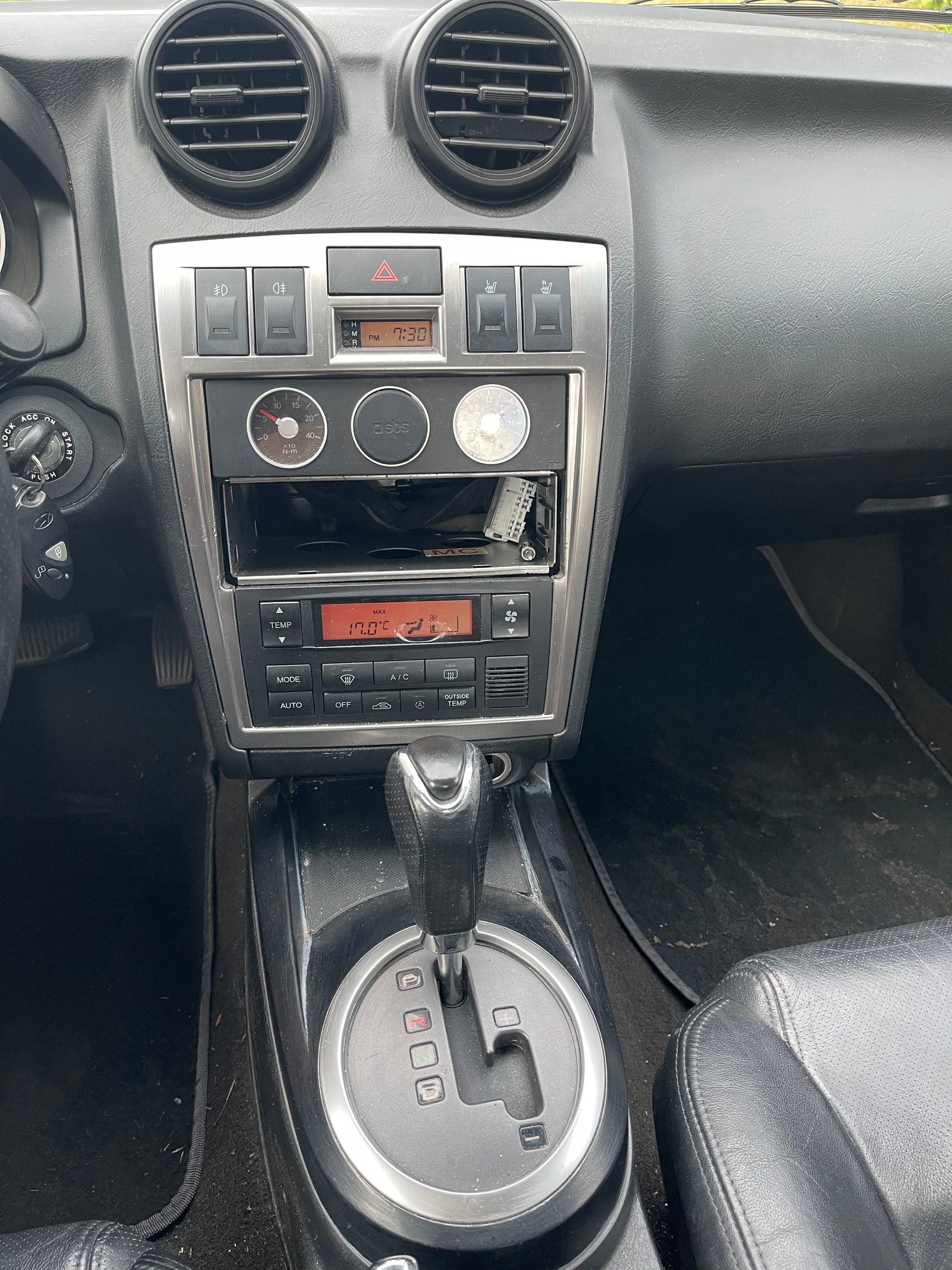 HYUNDAI Coupé 2.7 24V FX Automatic-image-6