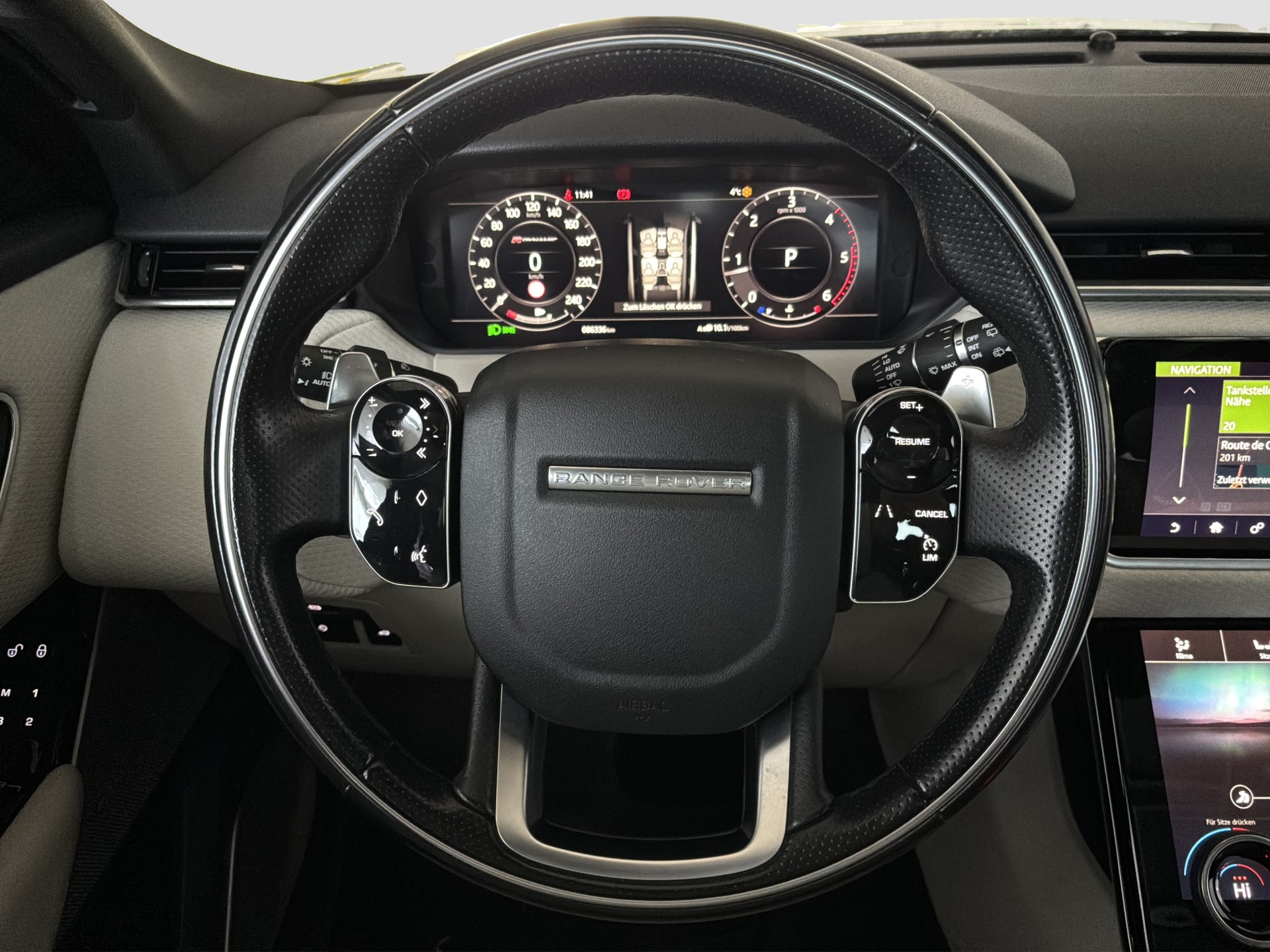 LAND ROVER Range Rover Velar R-Dynamic D 240 SE Automatic-image-4
