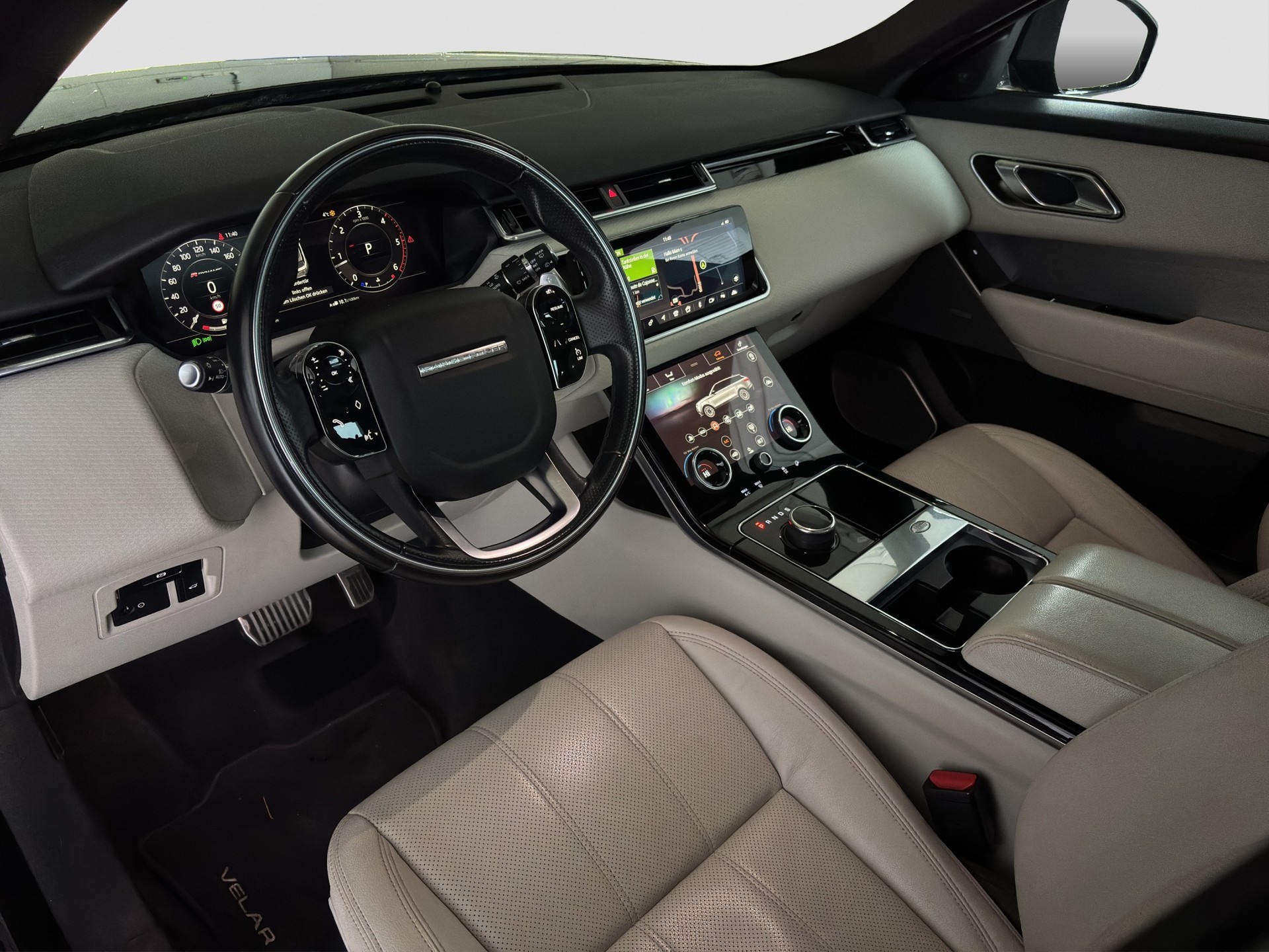 LAND ROVER Range Rover Velar R-Dynamic D 240 SE Automatic-image-11