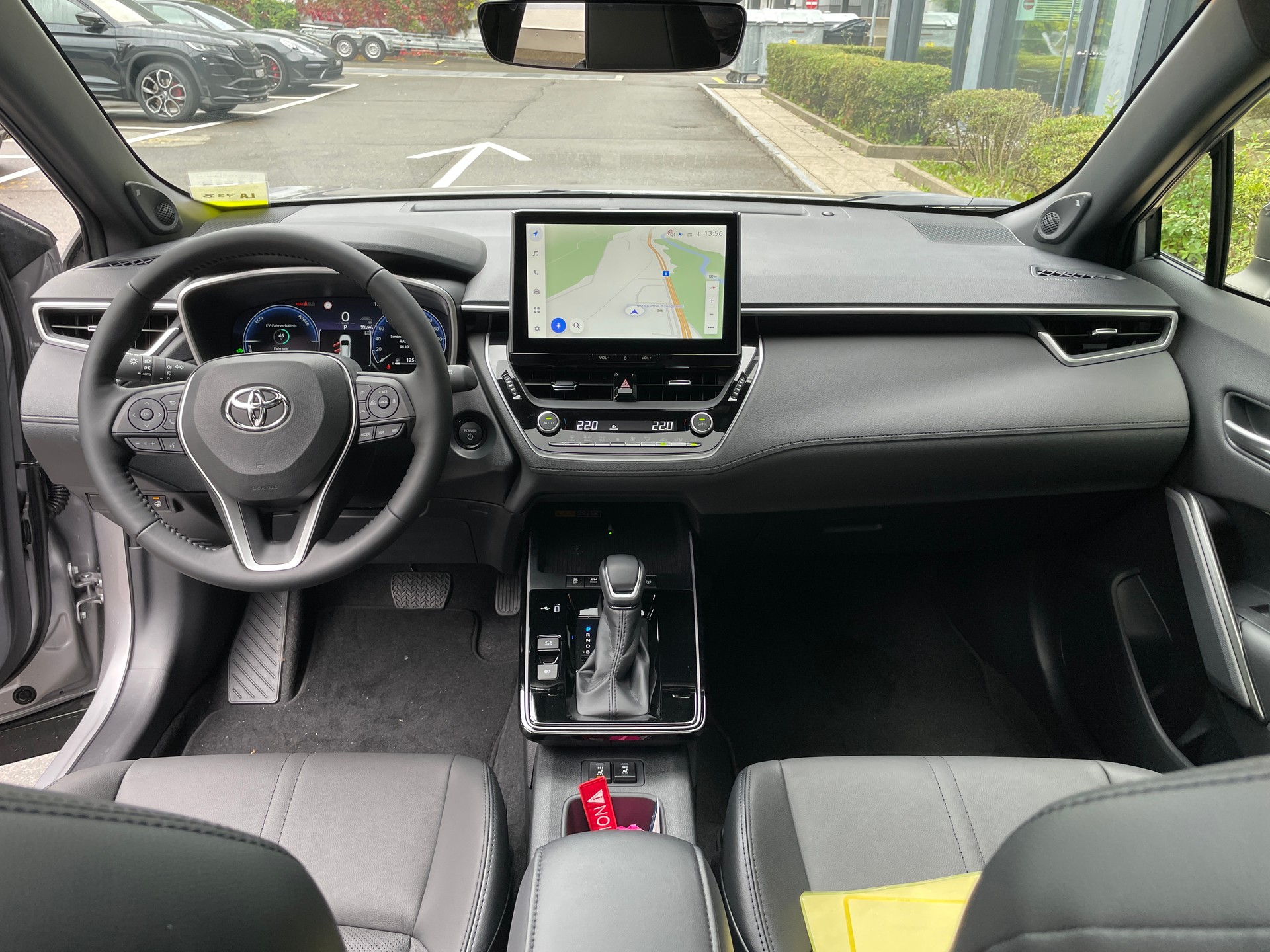 TOYOTA Corolla Cross 2.0 Premium e-CVT AWD (New Modell 2026)-image-20