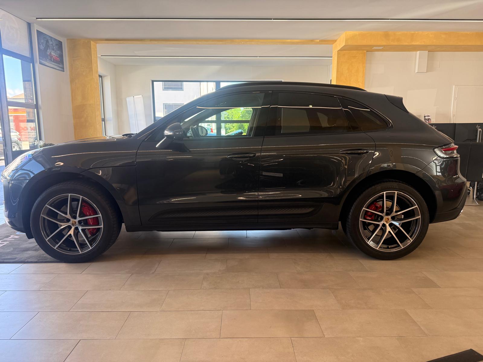 PORSCHE Macan S PDK-image-8