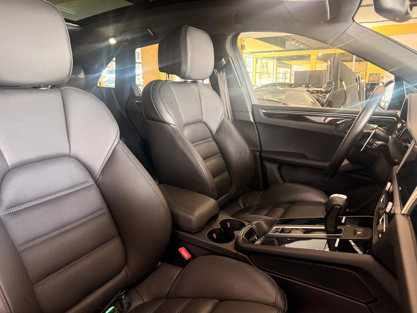 PORSCHE Macan S PDK-image-13
