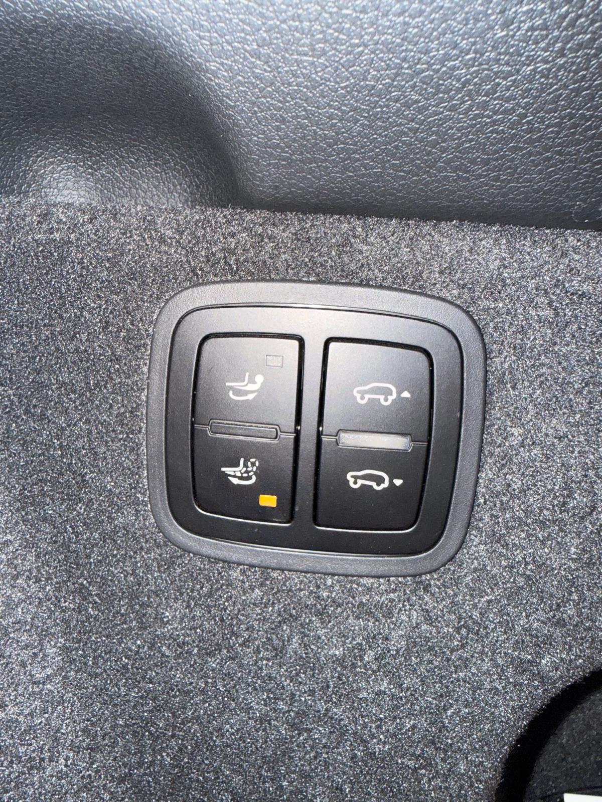 PORSCHE Macan S PDK-image-5