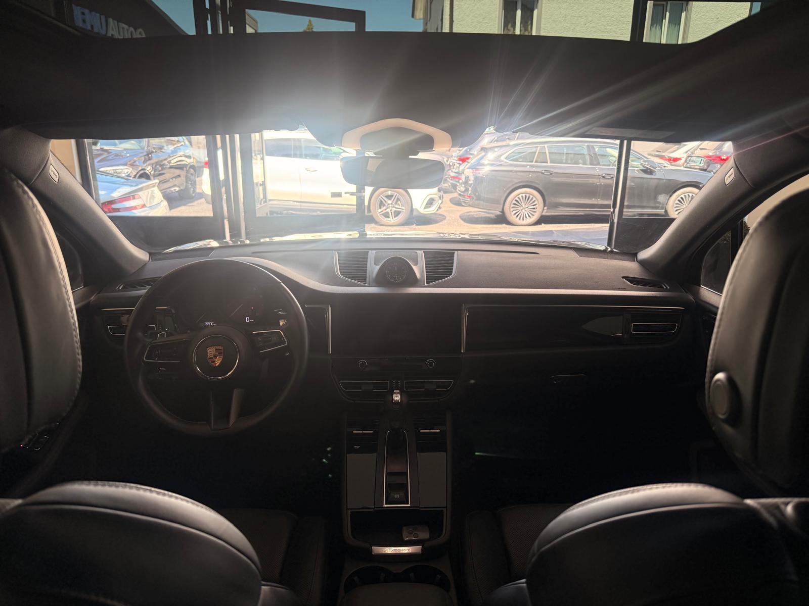 PORSCHE Macan S PDK-image-21
