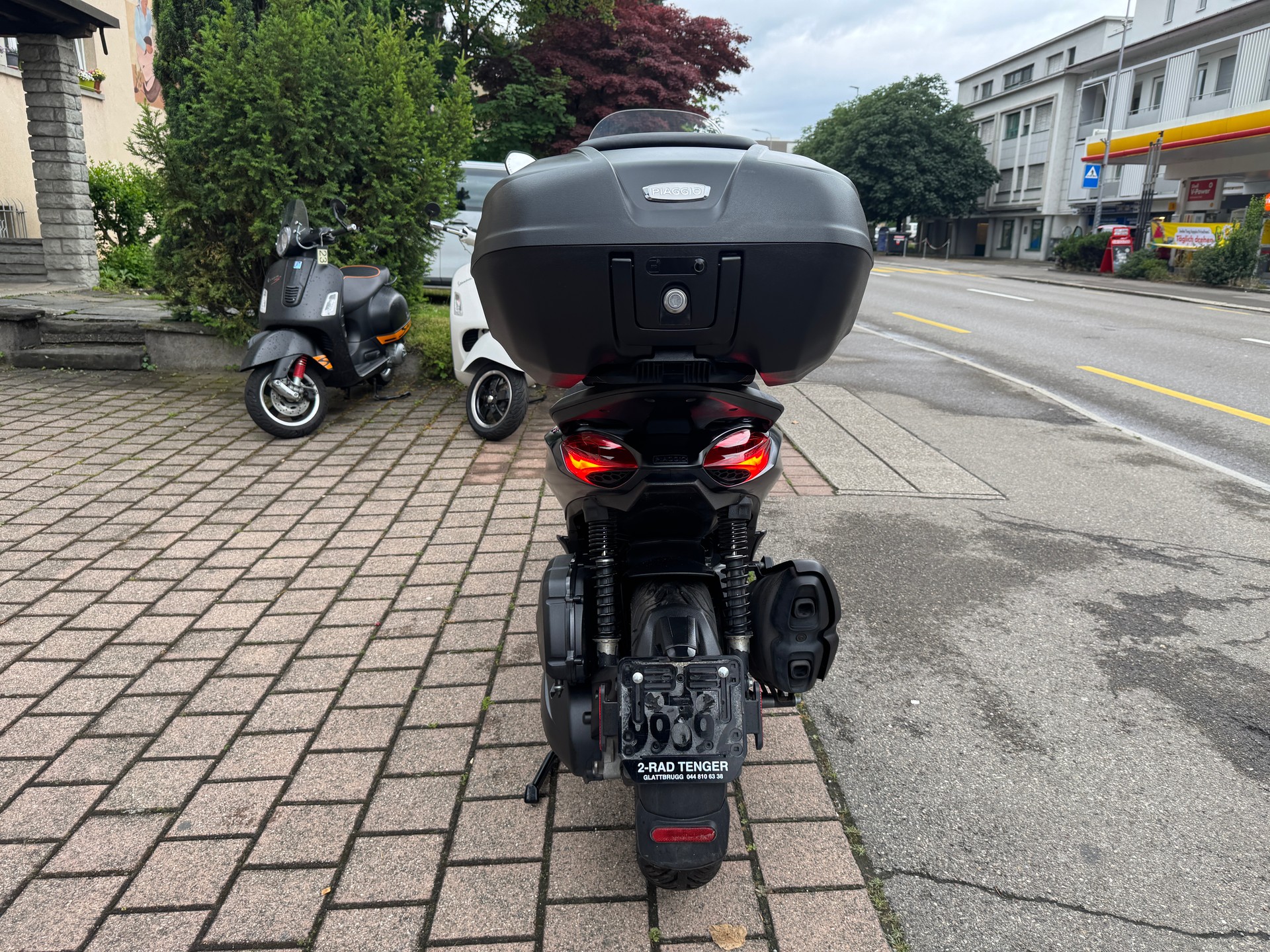 PIAGGIO Beverly 400 Sport-image-6