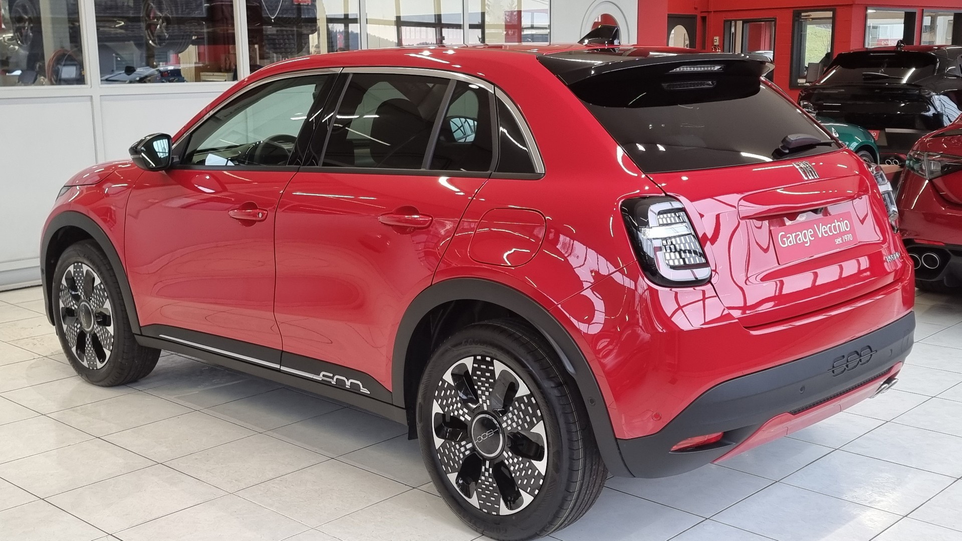 FIAT 600 1.2 Hybrid 145 La Prima-showroom-element-3
